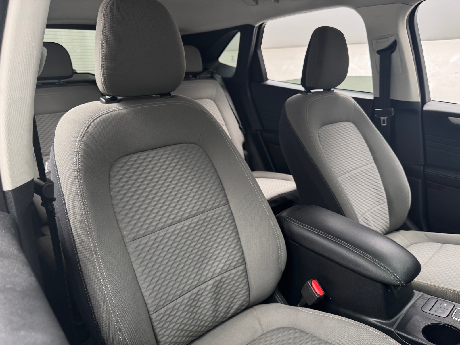 Thumbnail: 2022 Ford Escape - 2