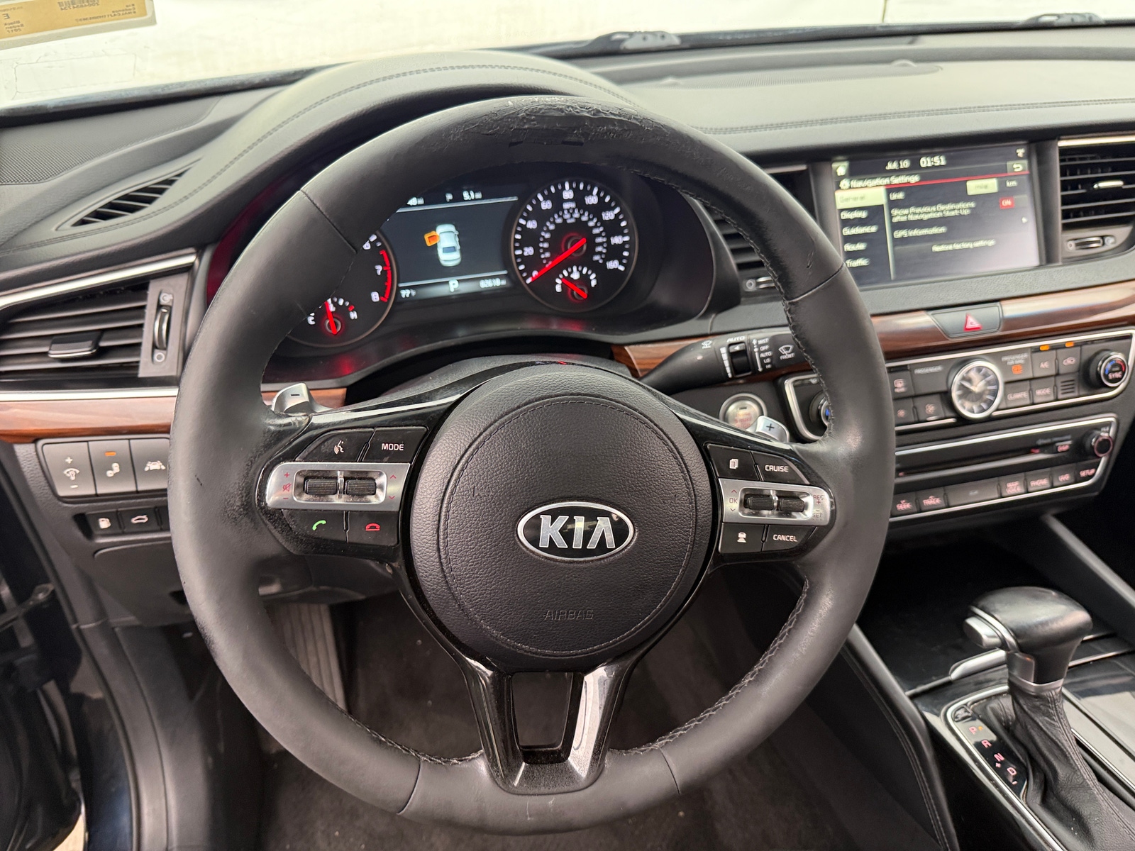 Thumbnail: 2017 Kia Cadenza - 4
