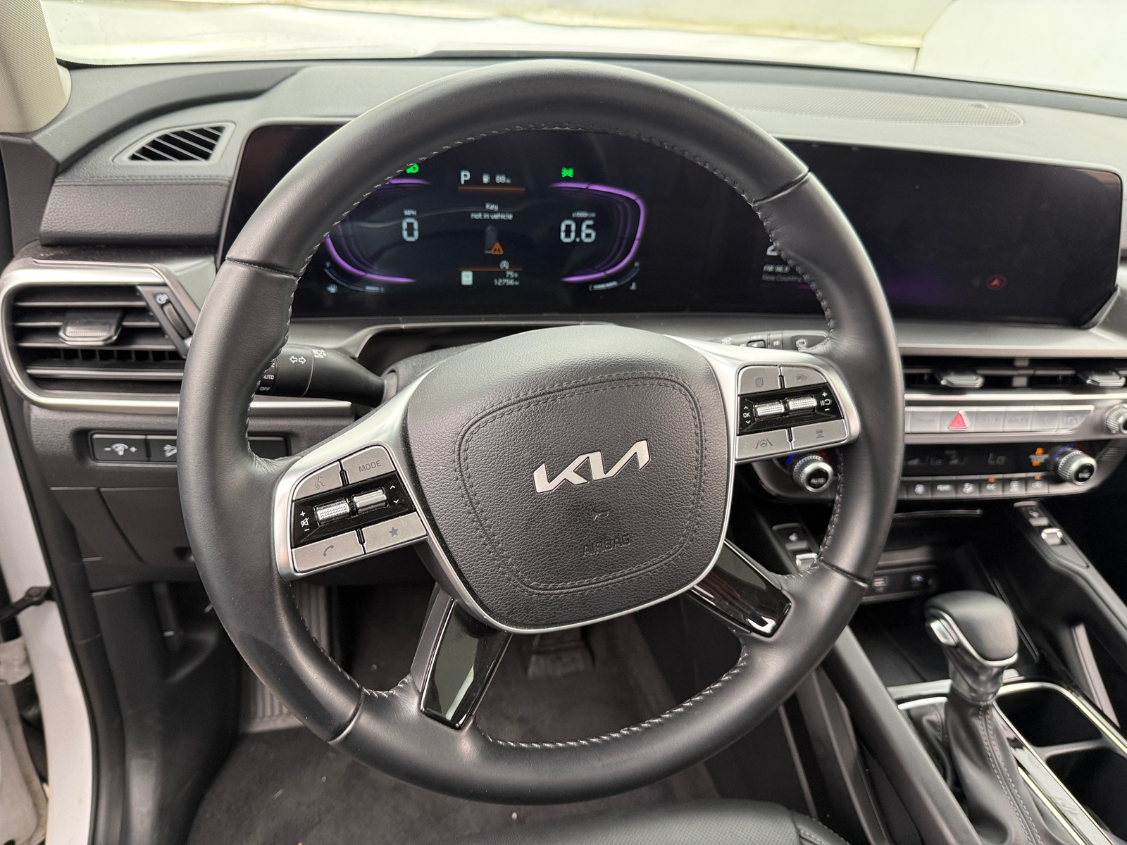 Thumbnail: 2024 Kia Telluride - 4