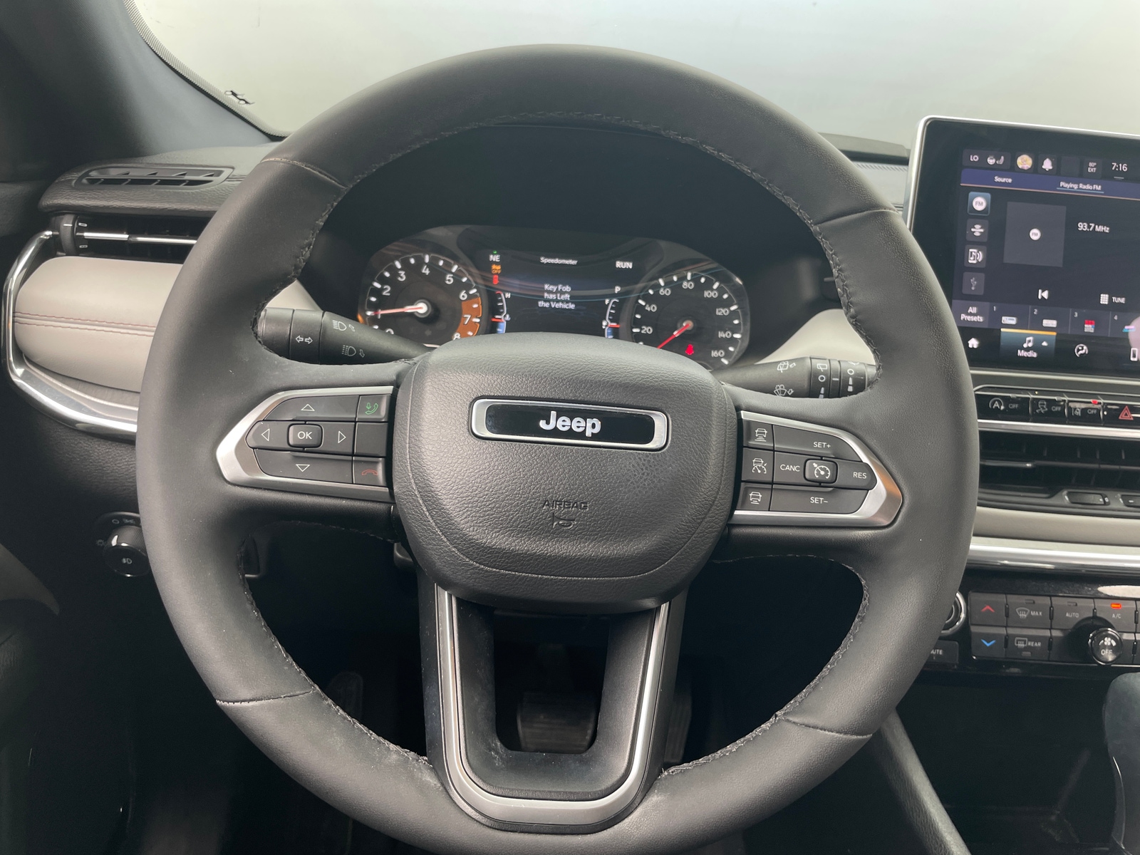 Thumbnail: 2023 Jeep Compass - 4