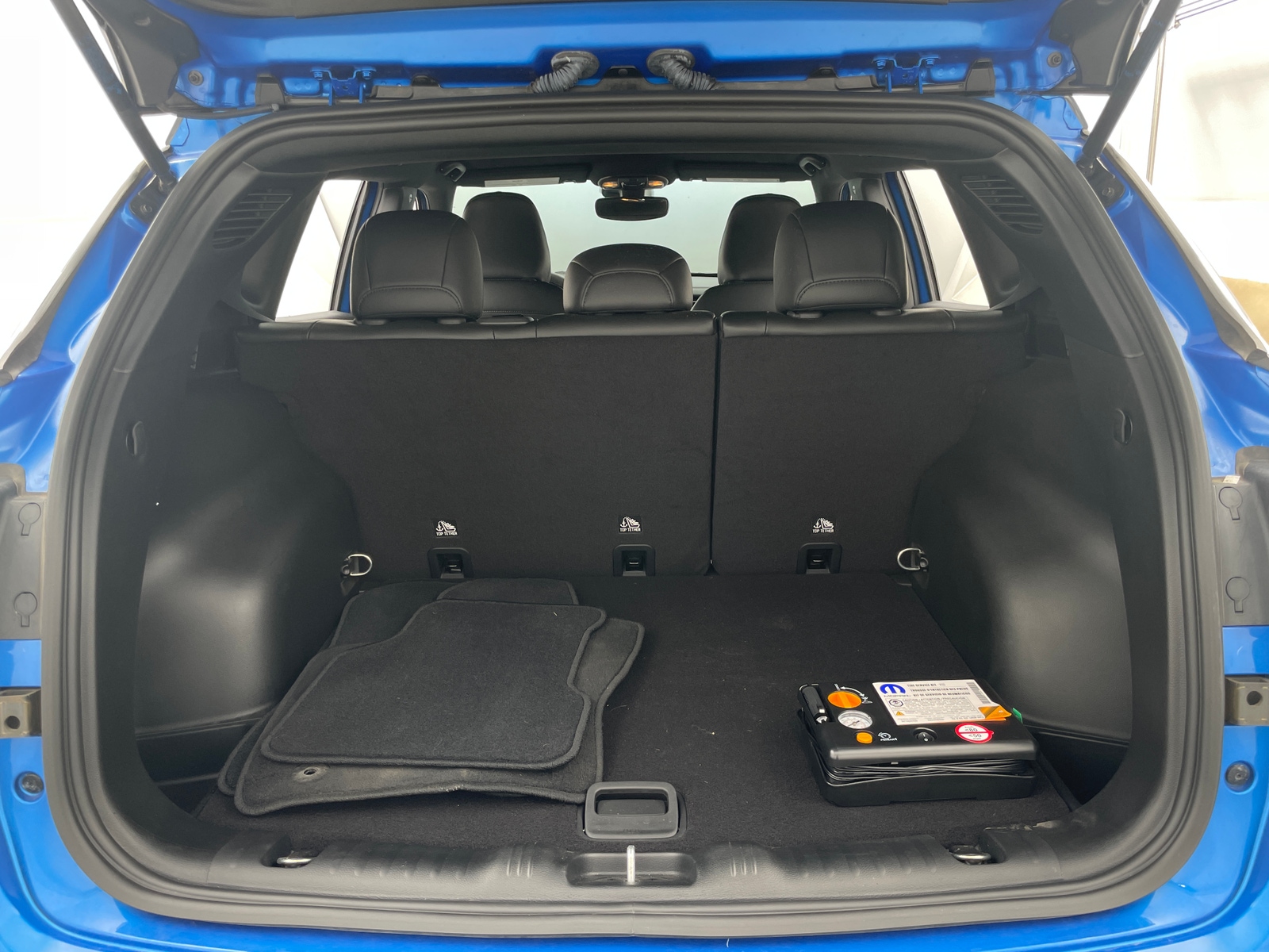 Thumbnail: 2023 Jeep Compass - 6