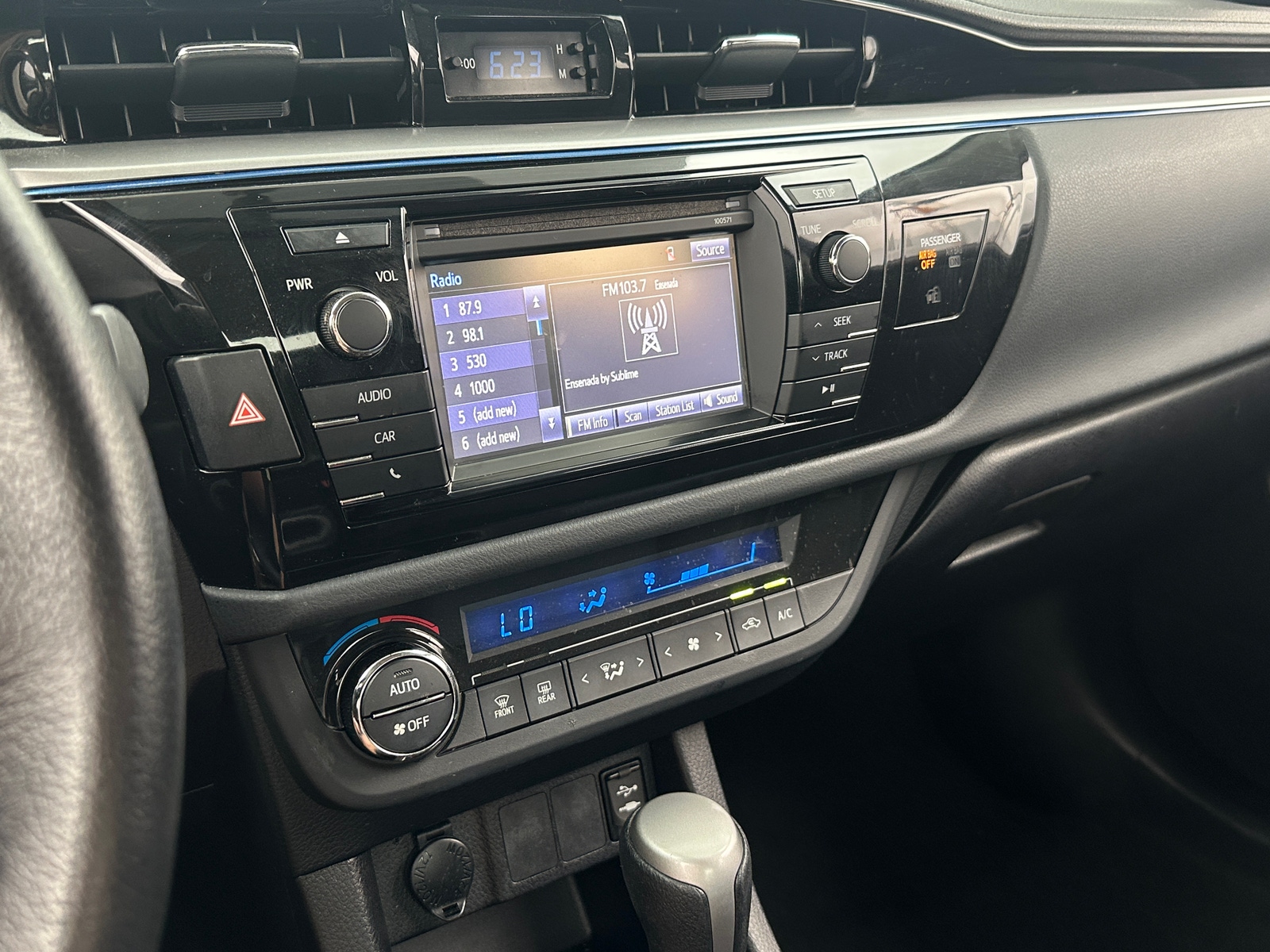 Thumbnail: 2016 Toyota Corolla - 4