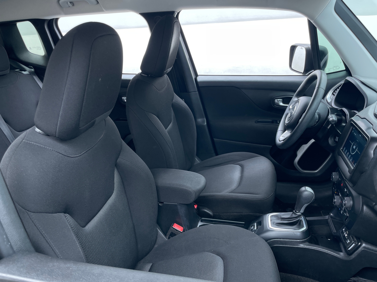 Thumbnail: 2019 Jeep Renegade - 2