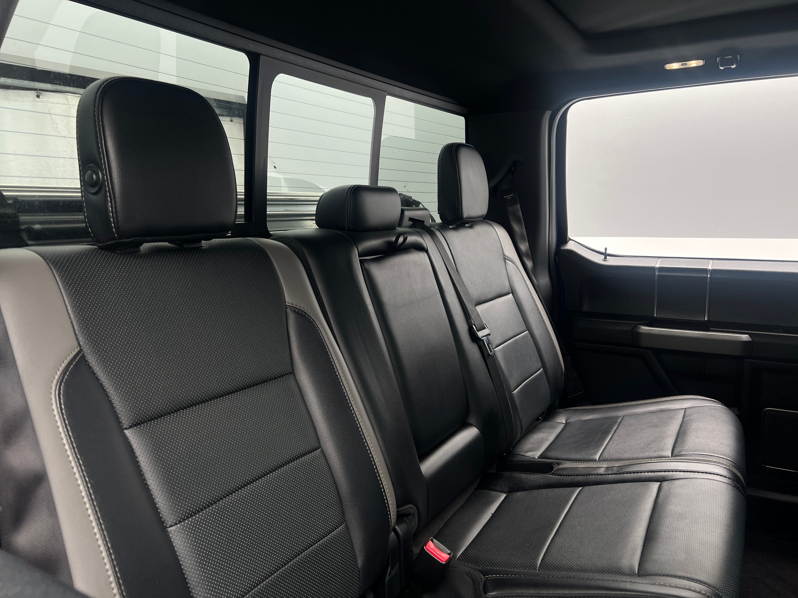 Thumbnail: 2017 Ford Econoline - 5