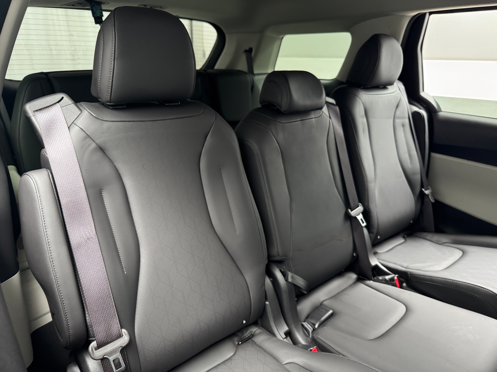 Thumbnail: 2024 Kia Carnival - 5
