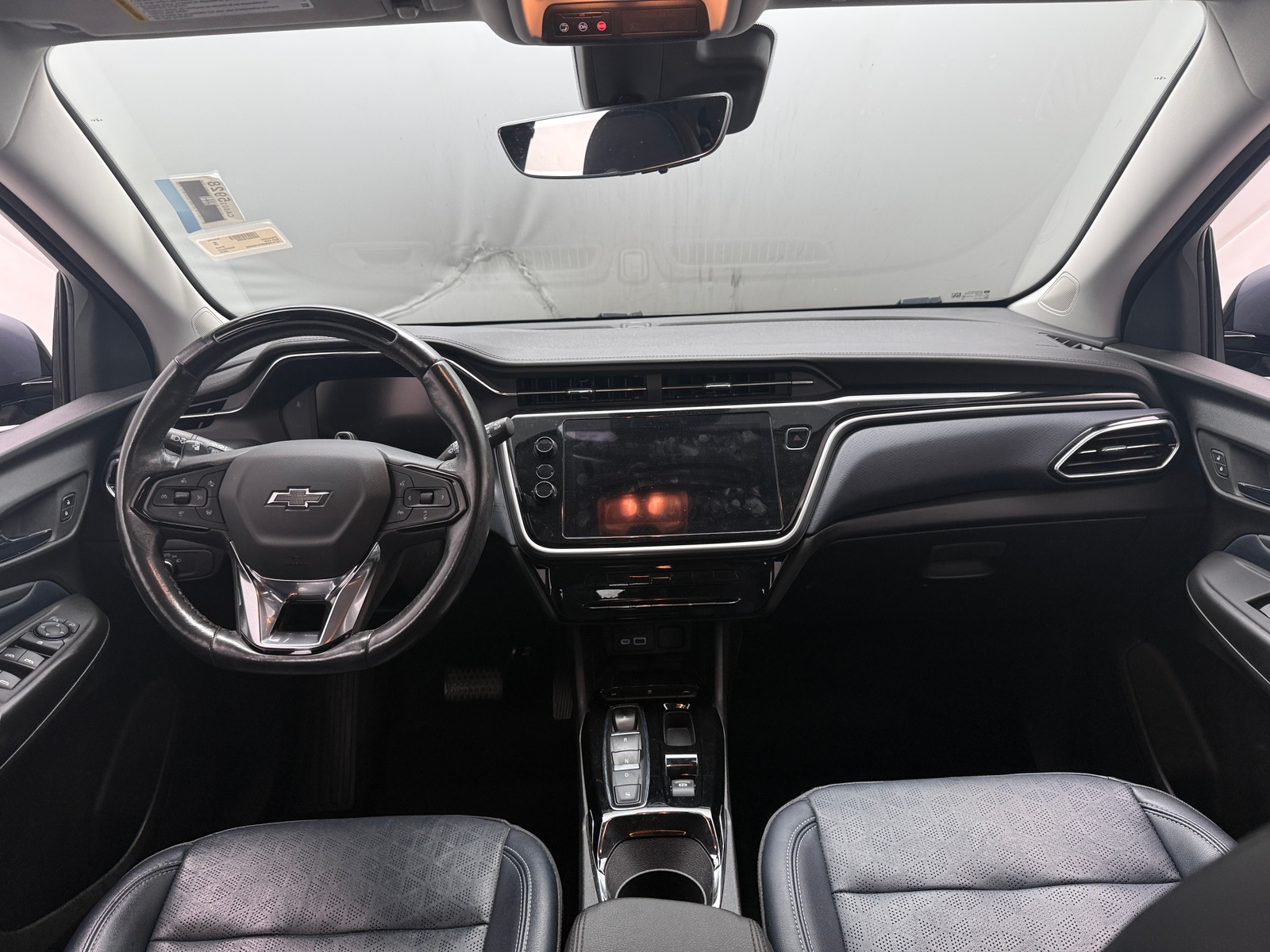 Thumbnail: 2023 Chevrolet Bolt EUV - 2