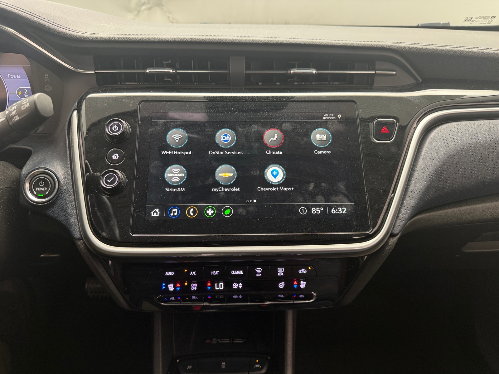 Thumbnail: 2023 Chevrolet Bolt EUV - 3