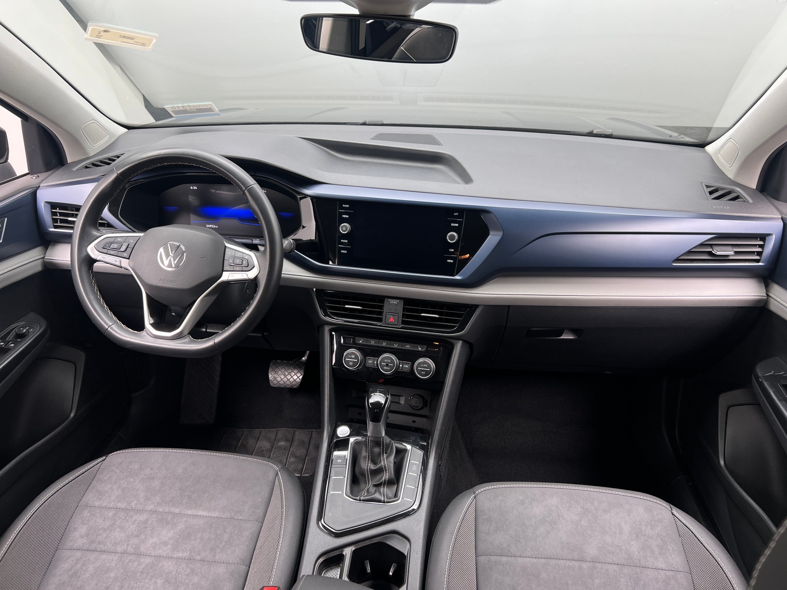 Thumbnail: 2024 Volkswagen Taos - 3