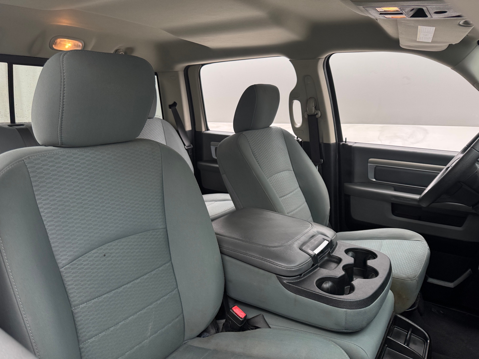 Thumbnail: 2019 RAM 1500 Classic - 2