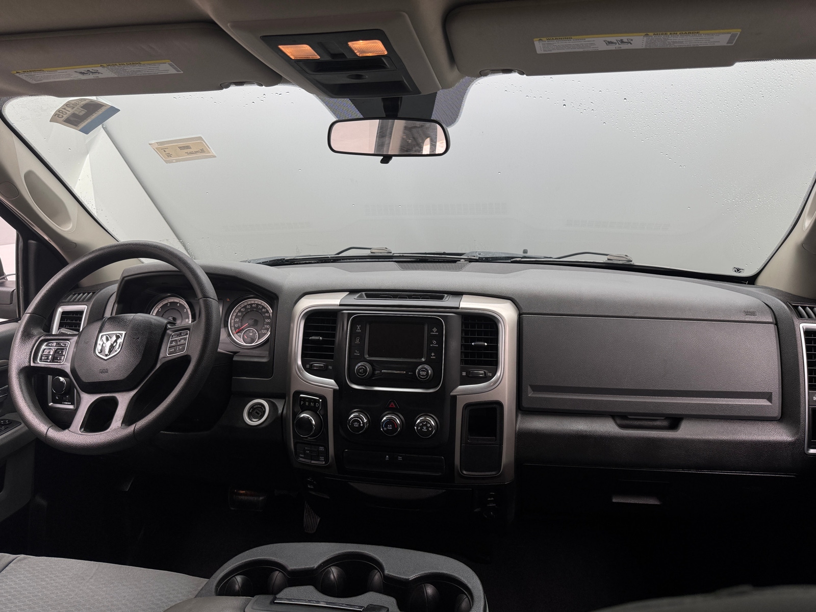 Thumbnail: 2019 RAM 1500 Classic - 3