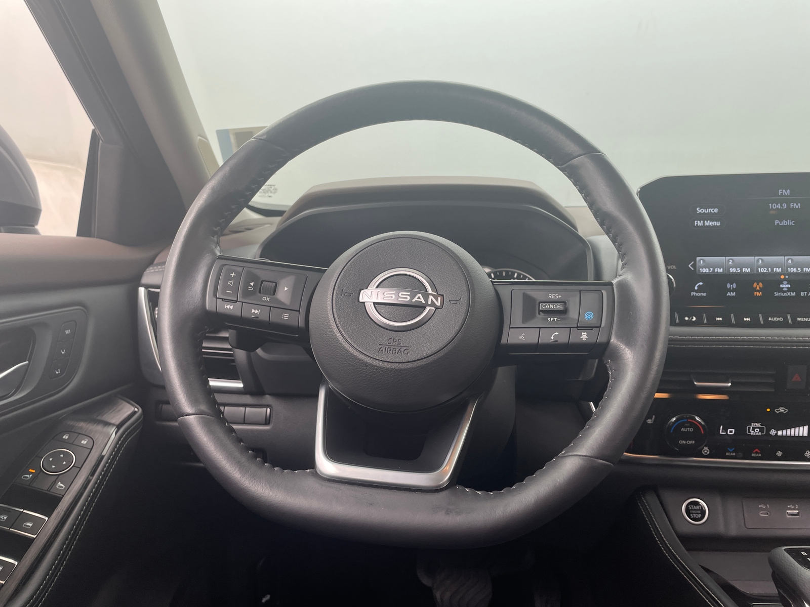 Thumbnail: 2023 Nissan Rogue - 4