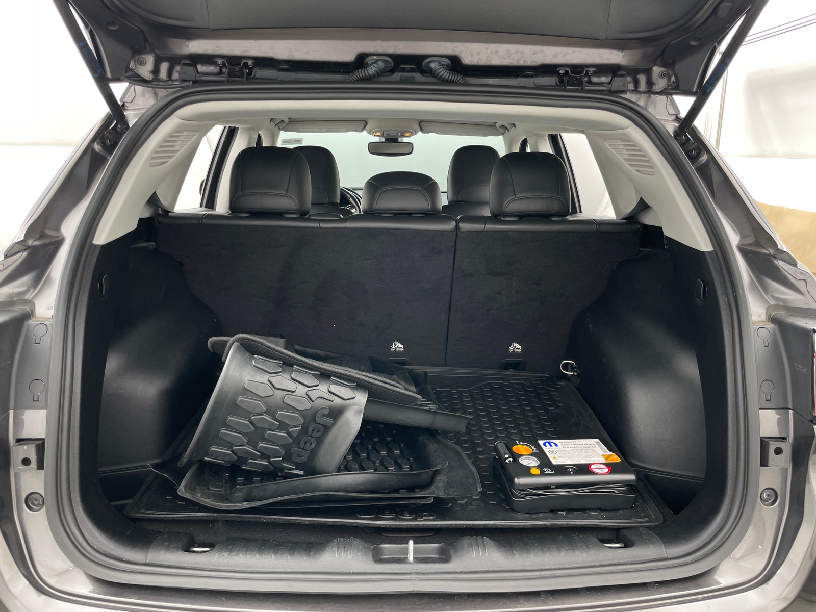 Thumbnail: 2021 Jeep Compass - 7