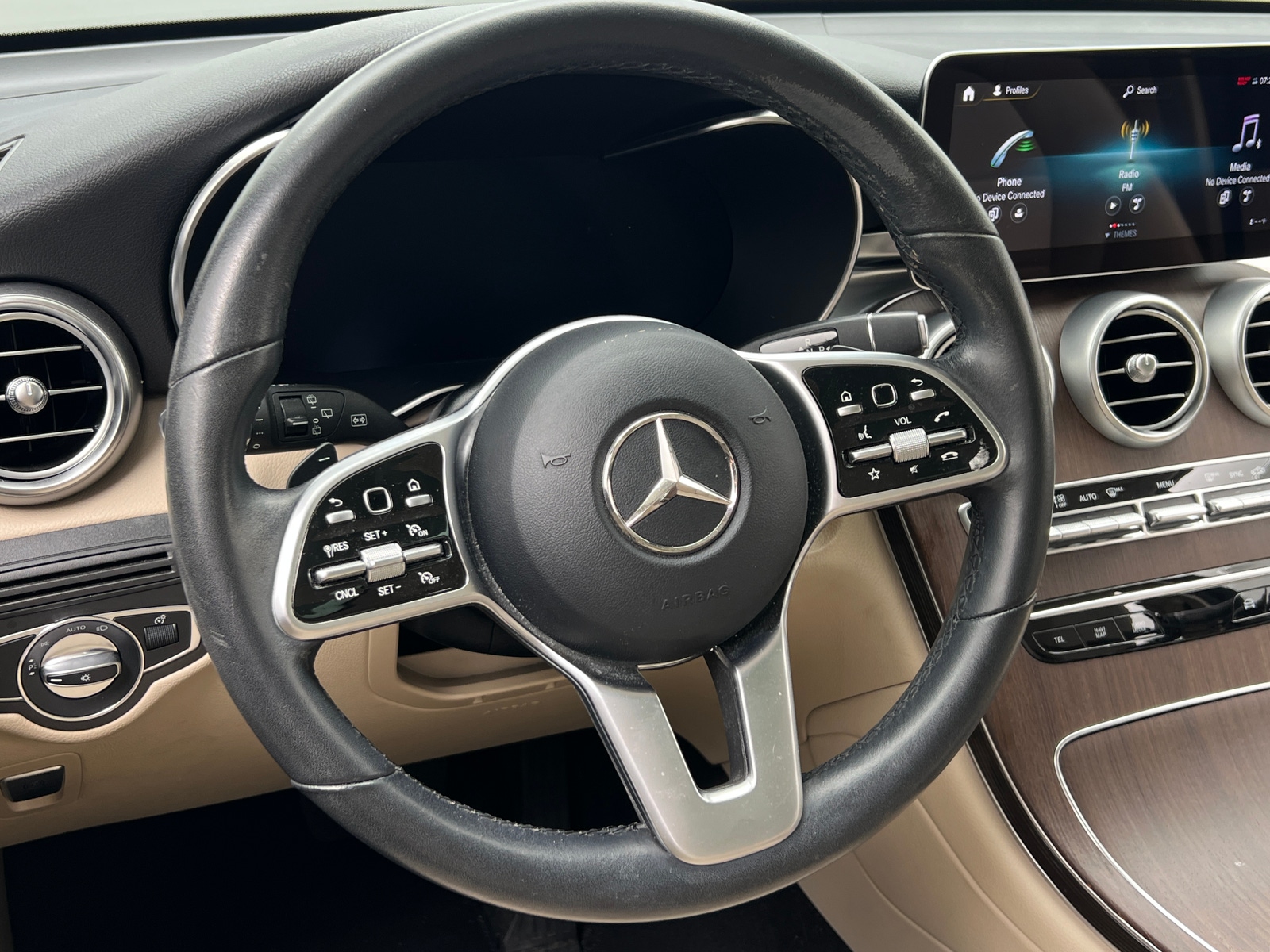 Thumbnail: 2022 Mercedes-Benz GLC - 4