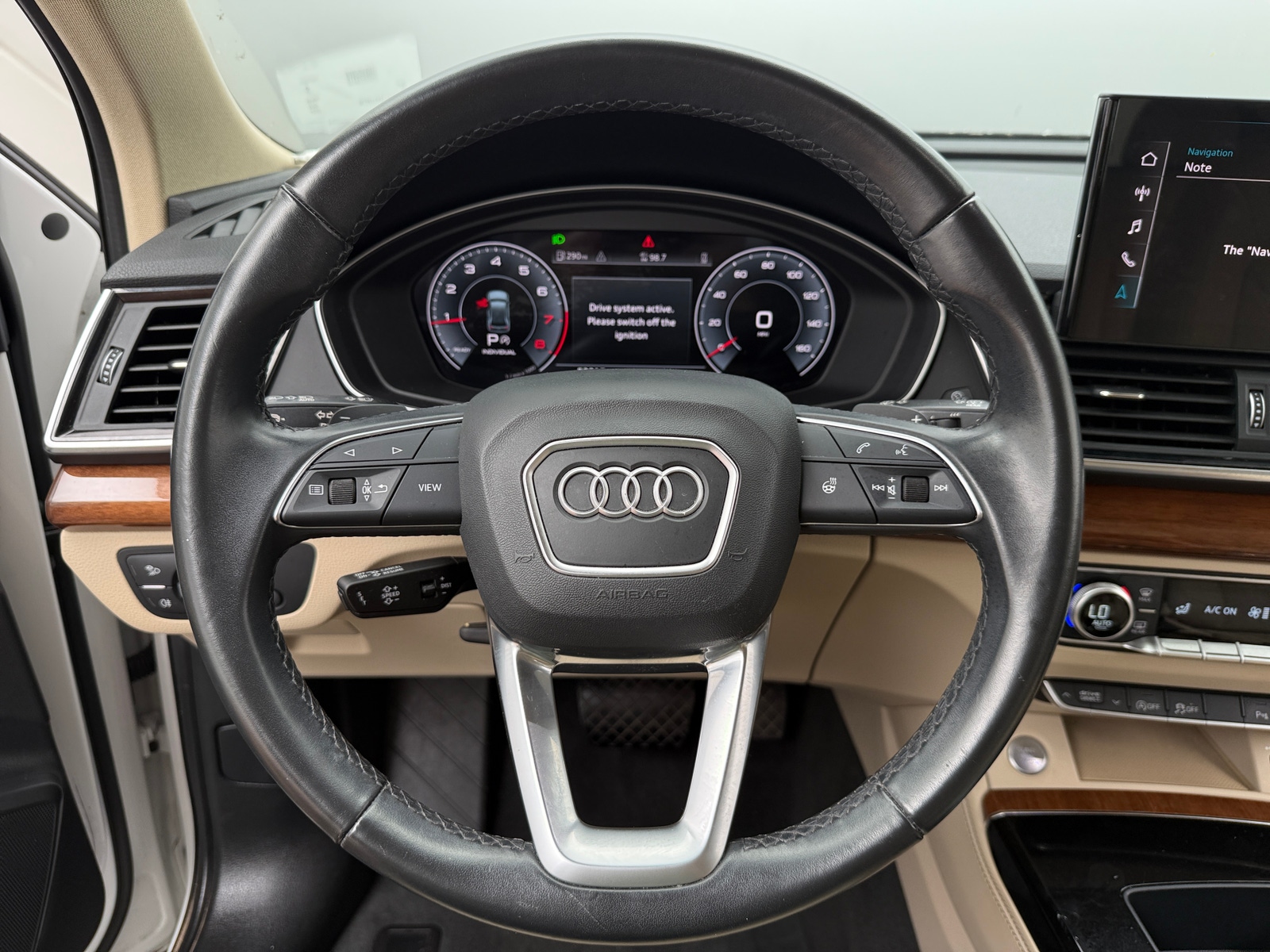 Thumbnail: 2022 Audi Q5 - 4