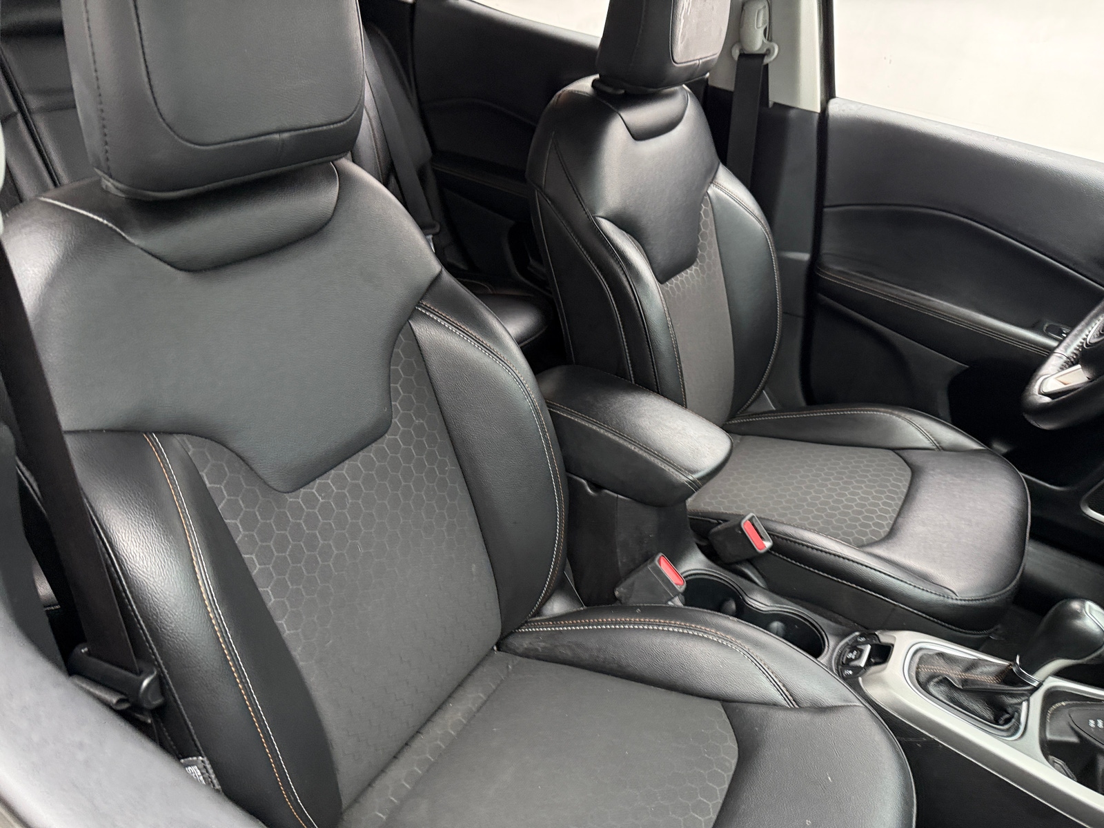 Thumbnail: 2018 Jeep Compass - 2