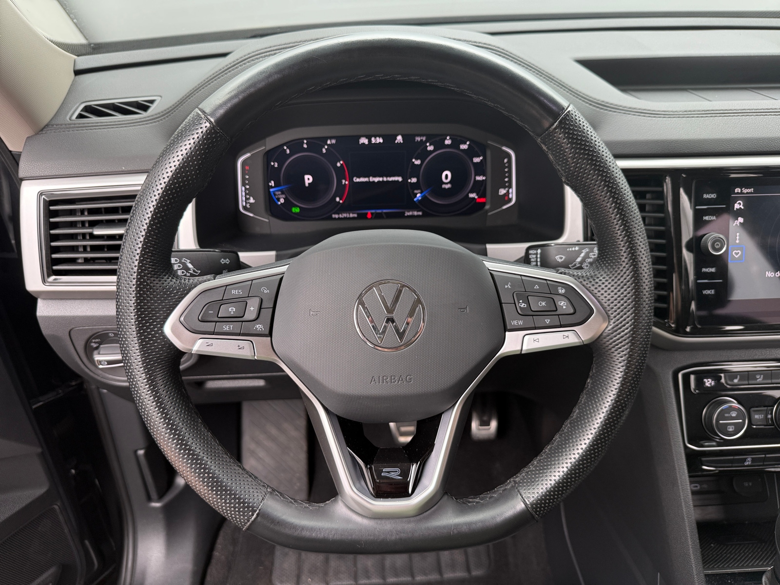 Thumbnail: 2023 Volkswagen Atlas - 4