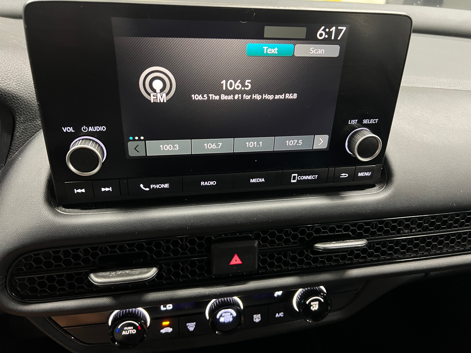 Thumbnail: 2023 Honda HR-V - 4