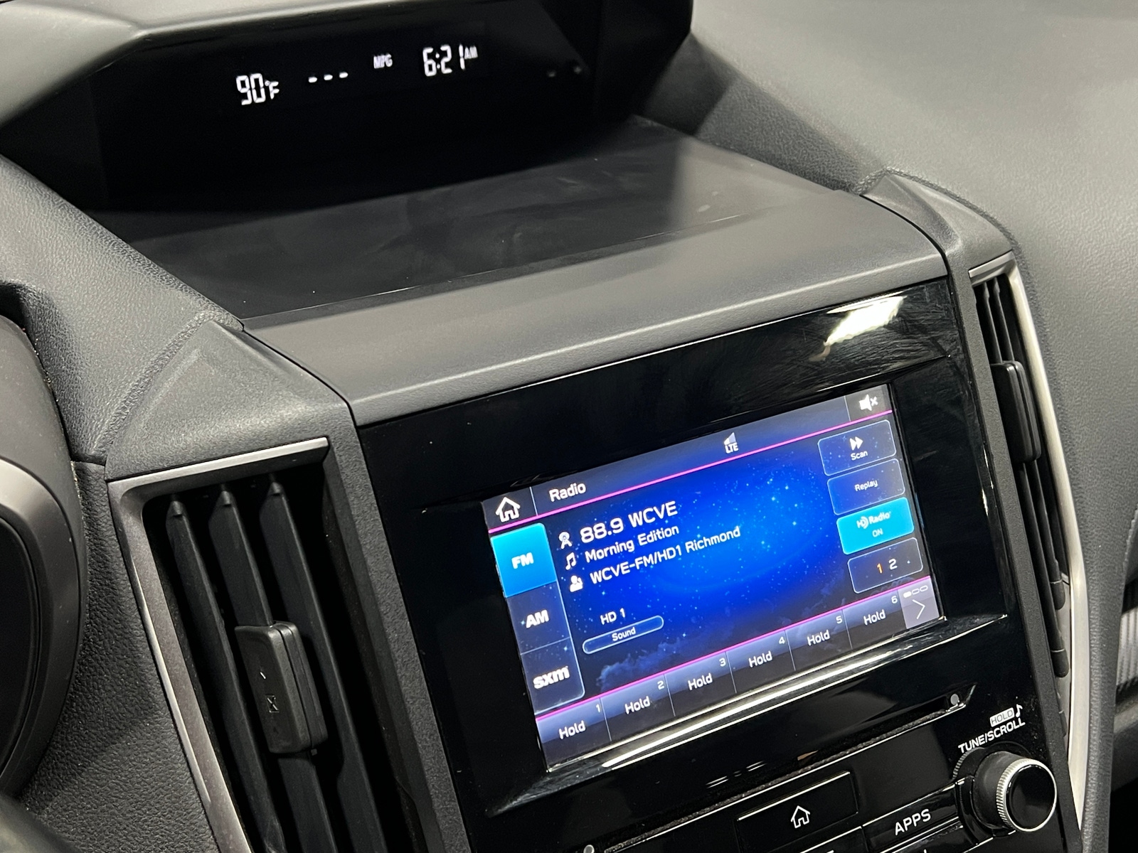 Thumbnail: 2019 Subaru Crosstrek - 4