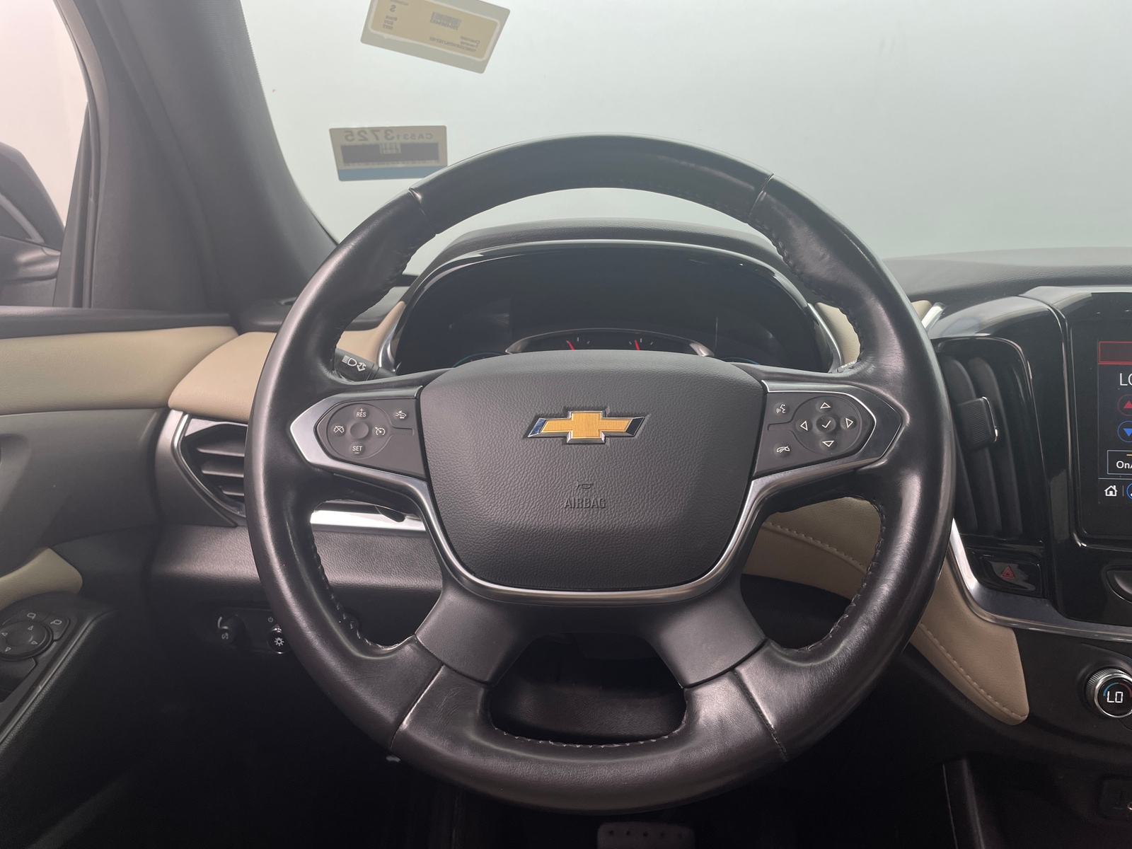 Thumbnail: 2022 Chevrolet Traverse - 5