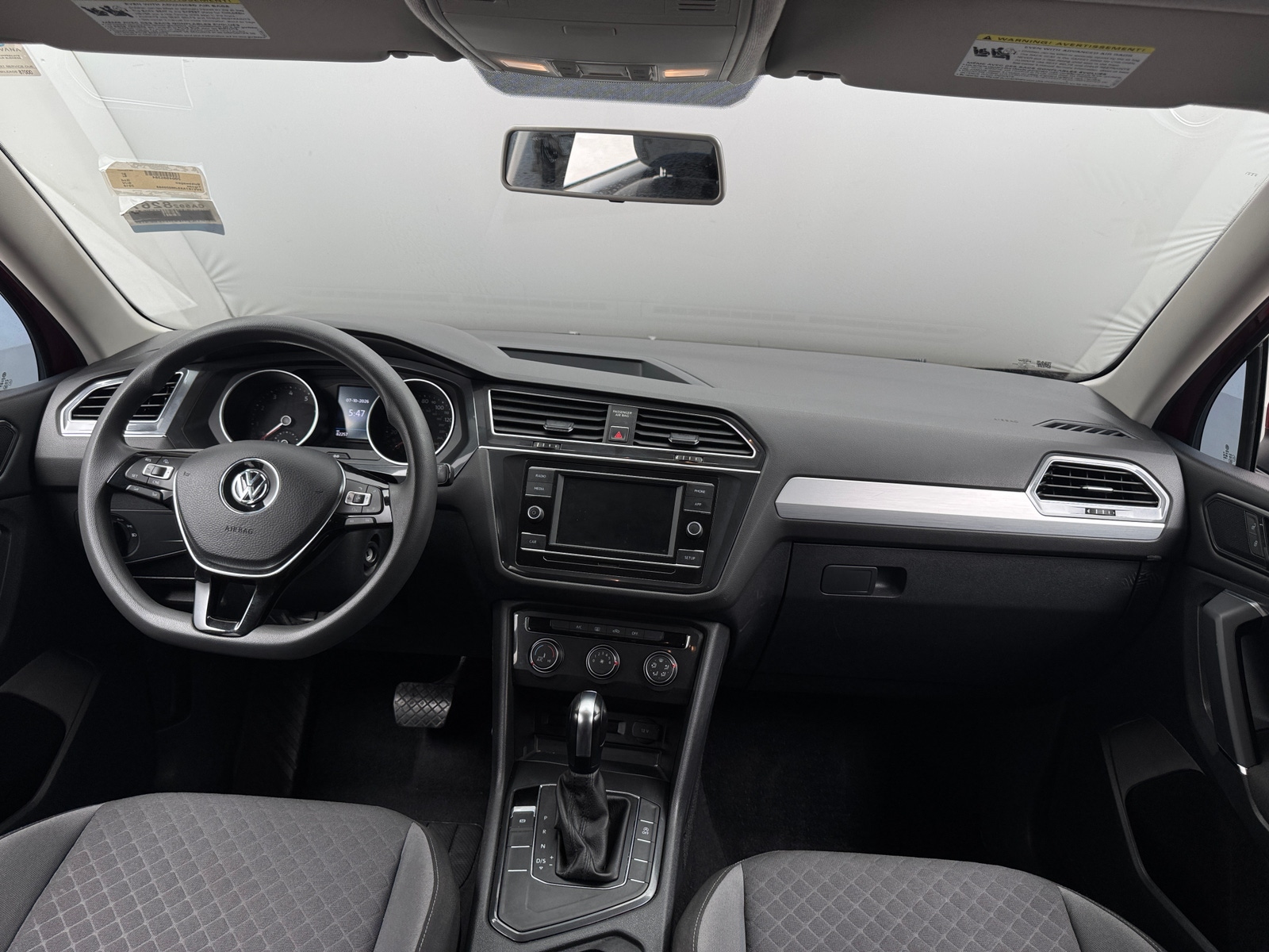 Thumbnail: 2018 Volkswagen Tiguan - 3