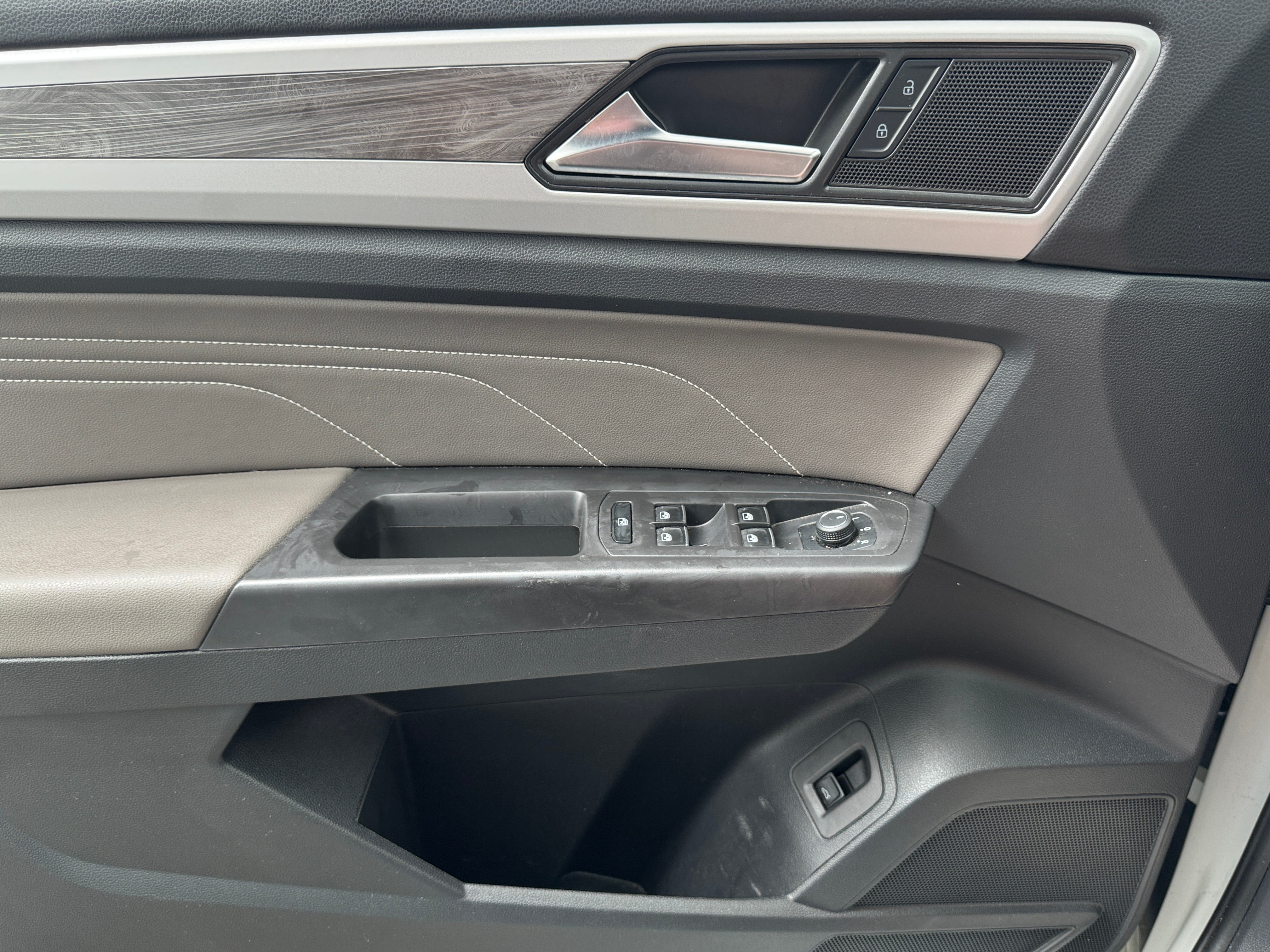 2023 Volkswagen Atlas Cross Sport