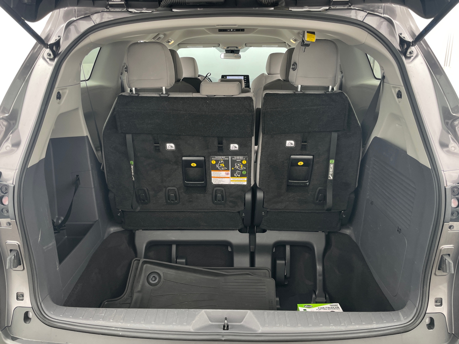 Thumbnail: 2023 Toyota Sienna - 7