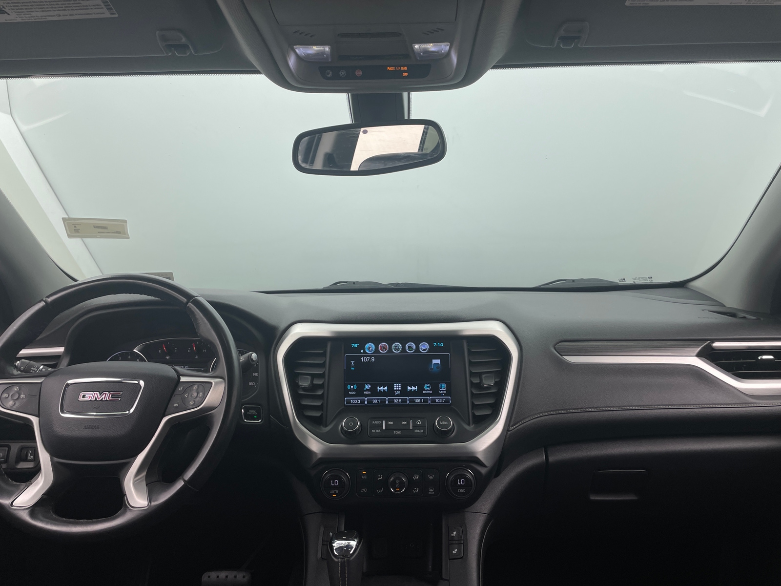 Thumbnail: 2019 GMC Acadia - 2