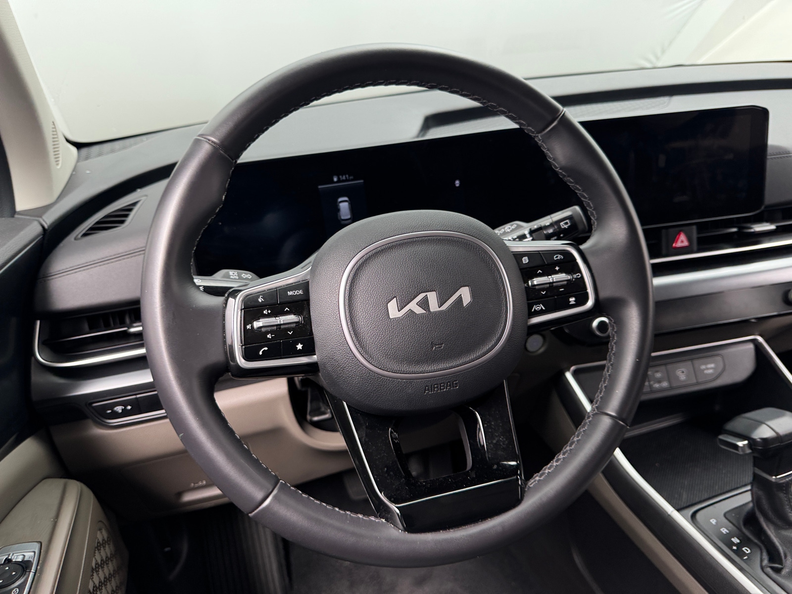 Thumbnail: 2026 Kia Carnival - 4