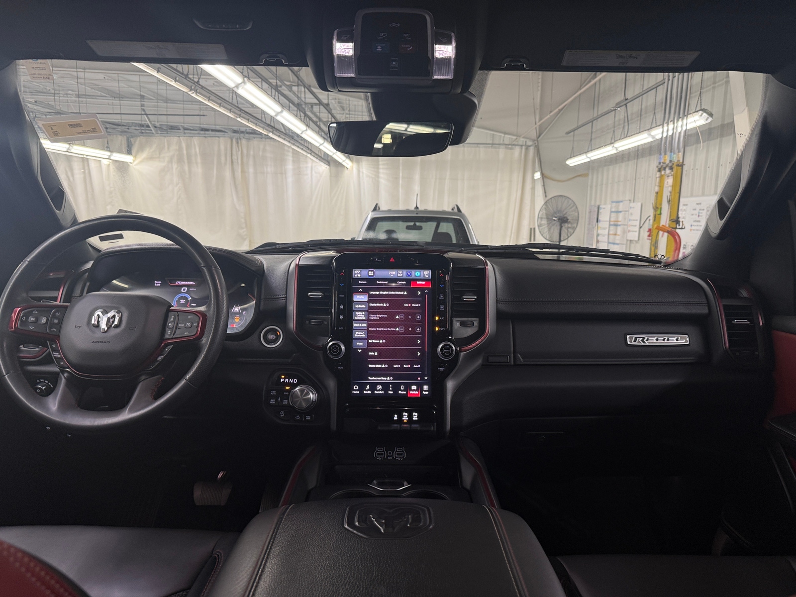 Thumbnail: 2025 RAM 1500 - 3