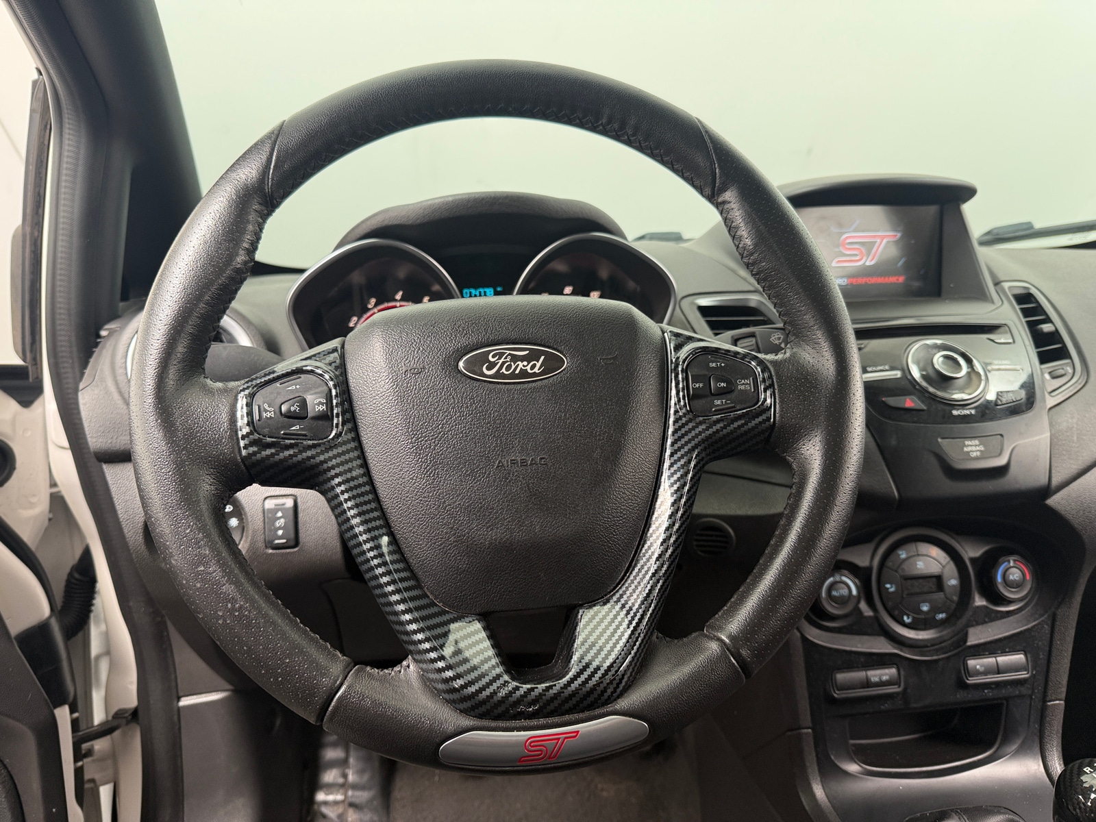 Thumbnail: 2019 Ford Fiesta - 5