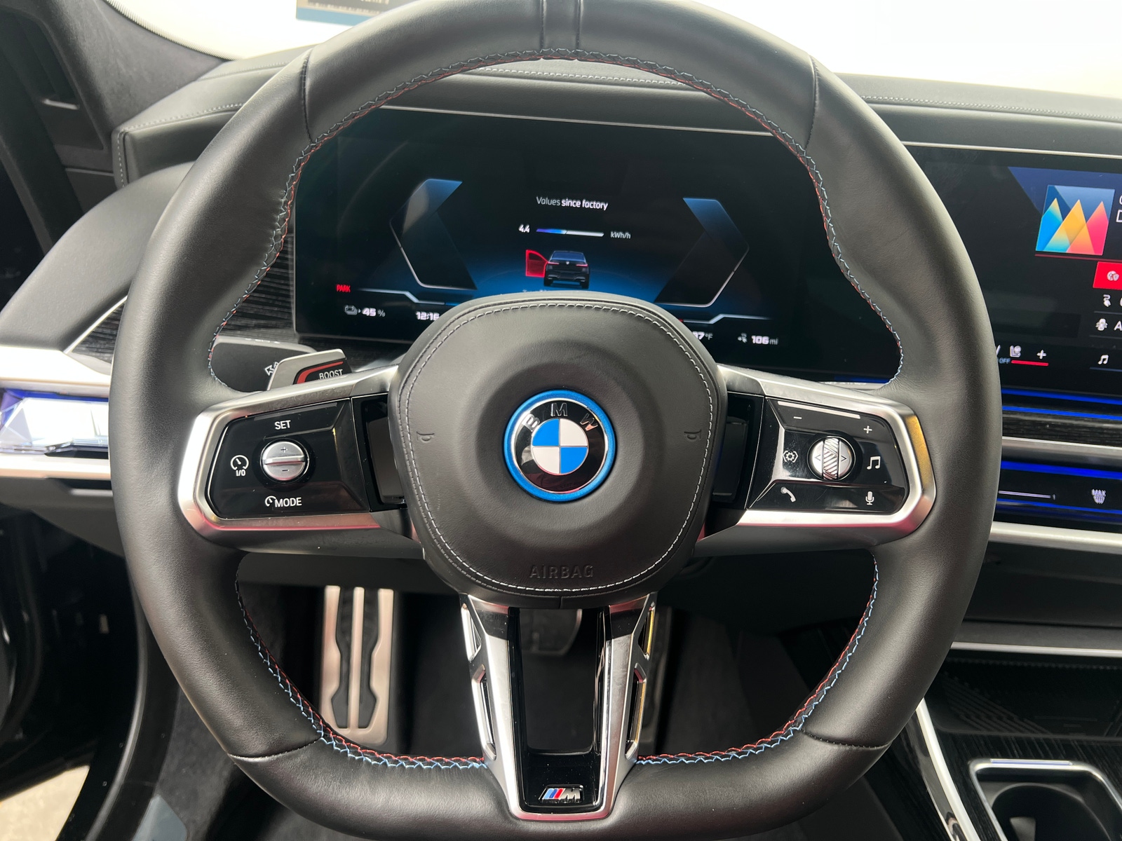 Thumbnail: 2024 BMW i7 - 4