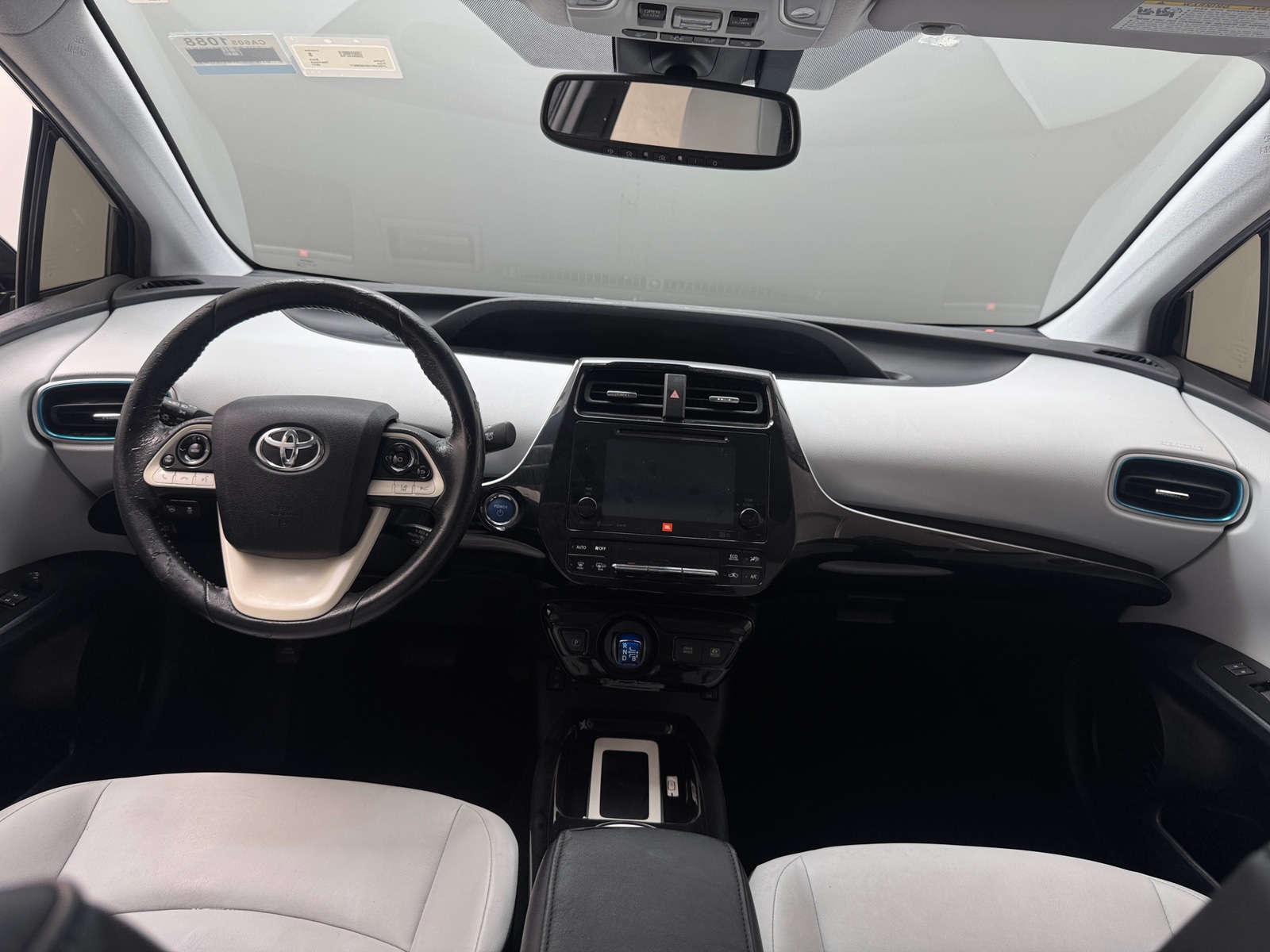 Thumbnail: 2017 Toyota Prius - 2