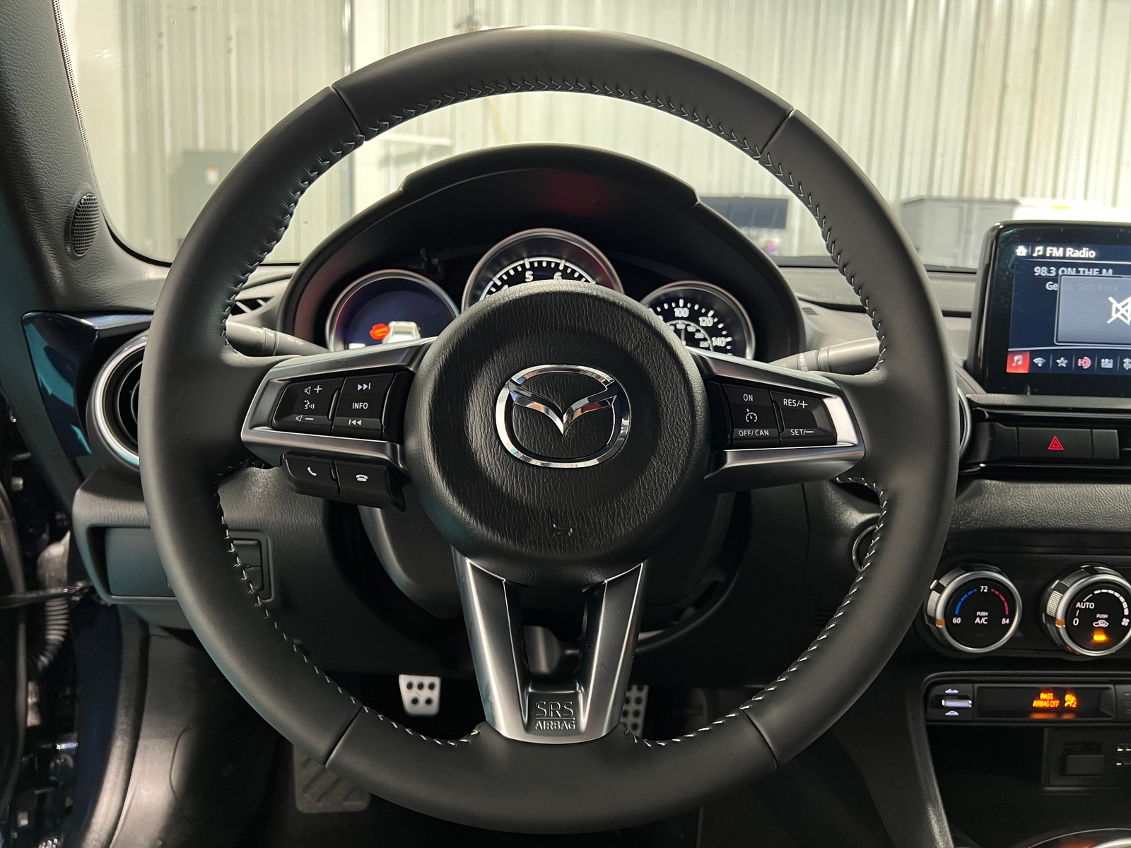 Thumbnail: 2021 Mazda MX-5 Miata - 3