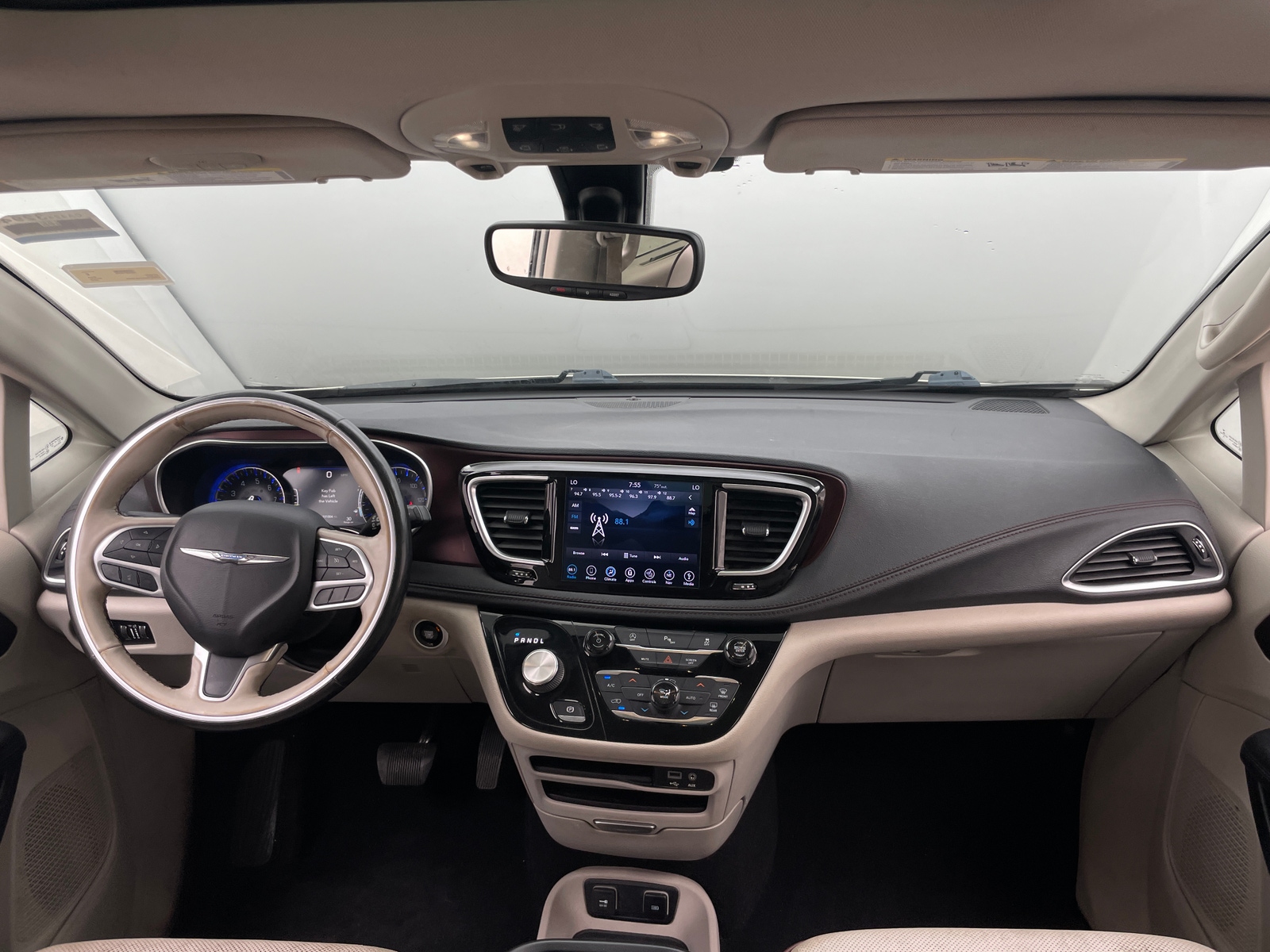 Thumbnail: 2019 Chrysler Pacifica - 2
