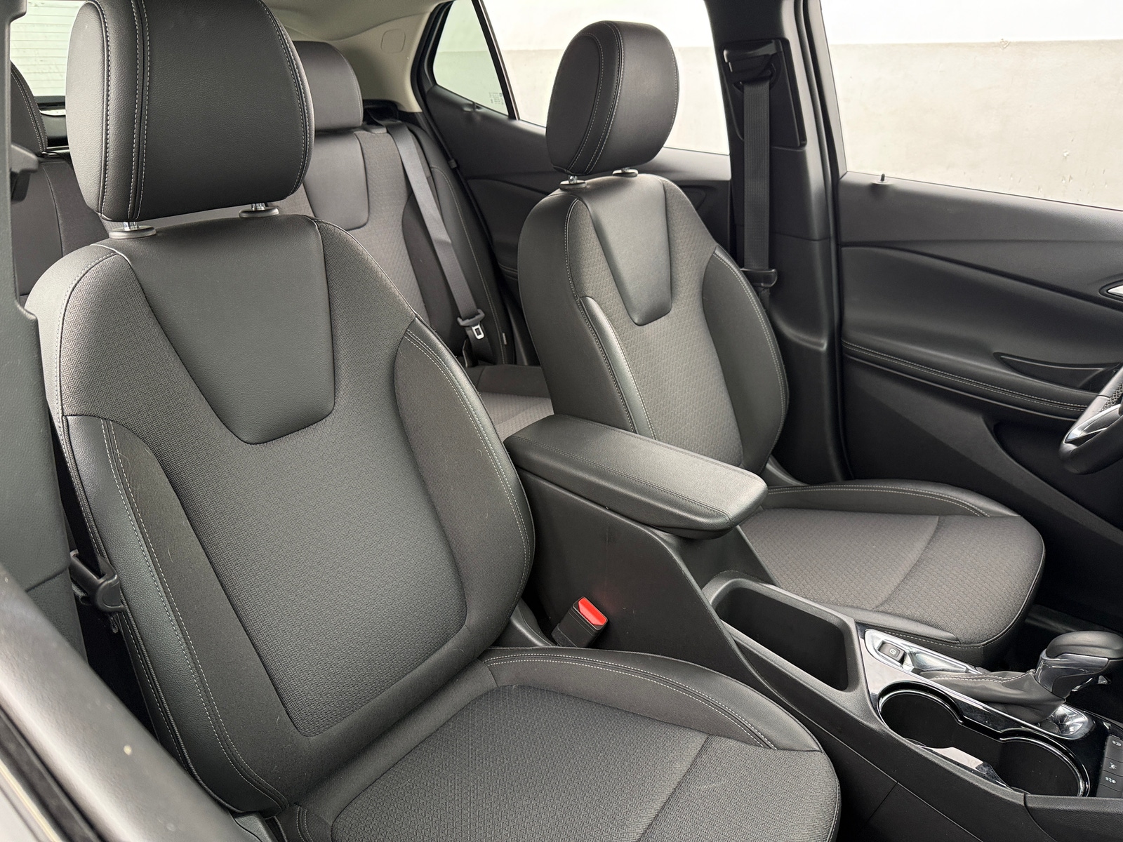 Thumbnail: 2025 Buick Encore GX - 2