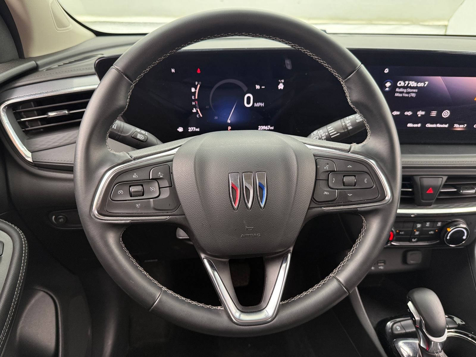 Thumbnail: 2025 Buick Encore GX - 5