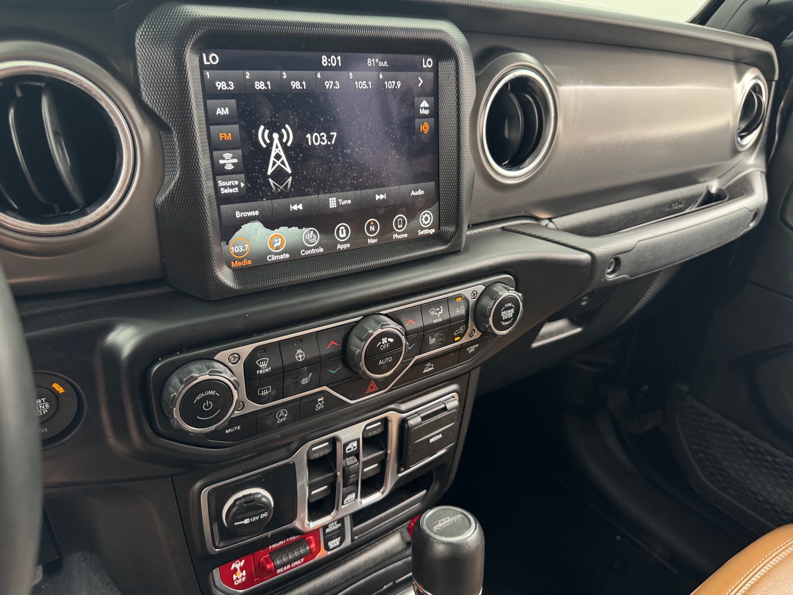 Thumbnail: 2022 Jeep Gladiator - 3