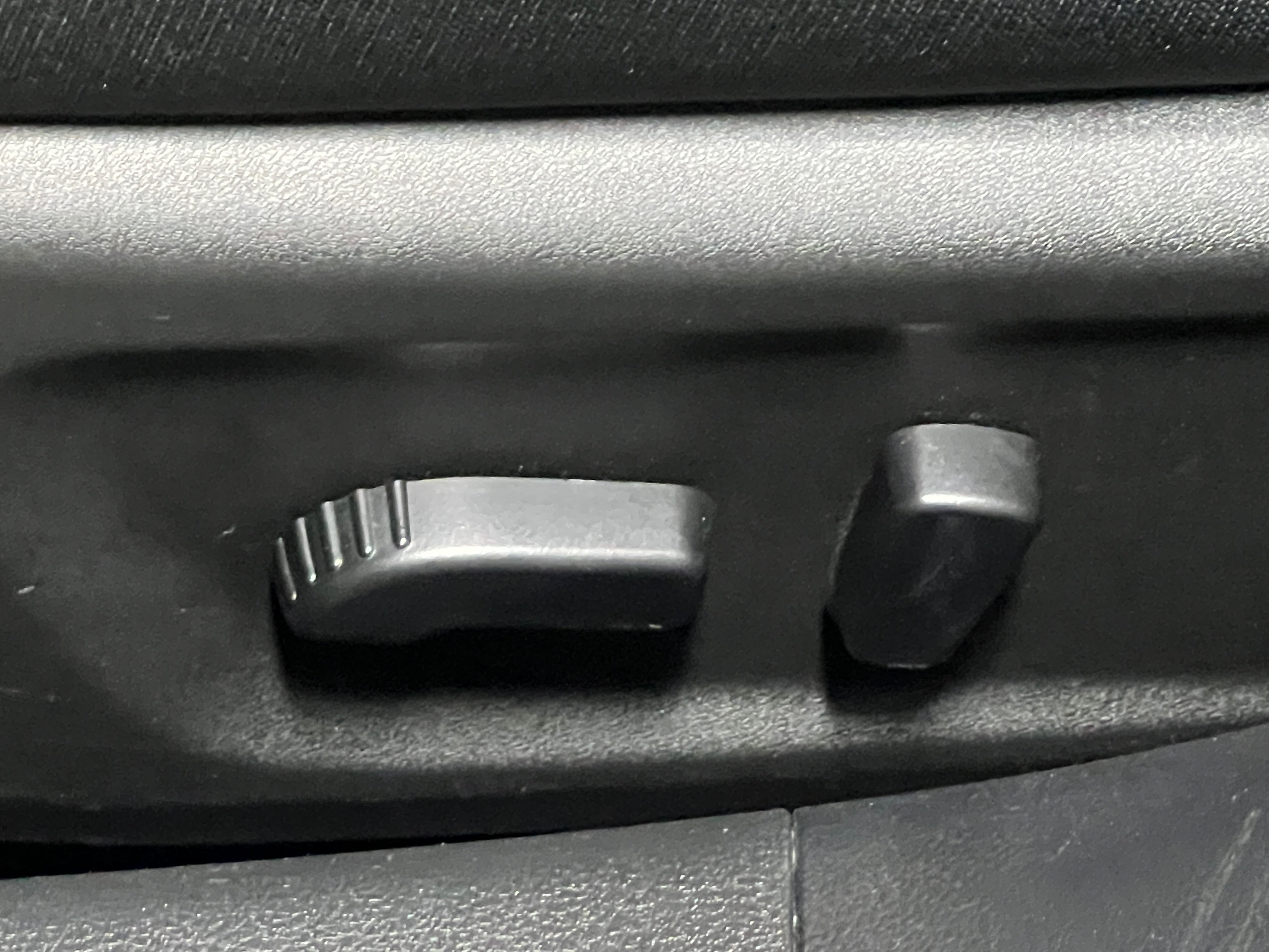 2025 Nissan Altima SV - Photo 10