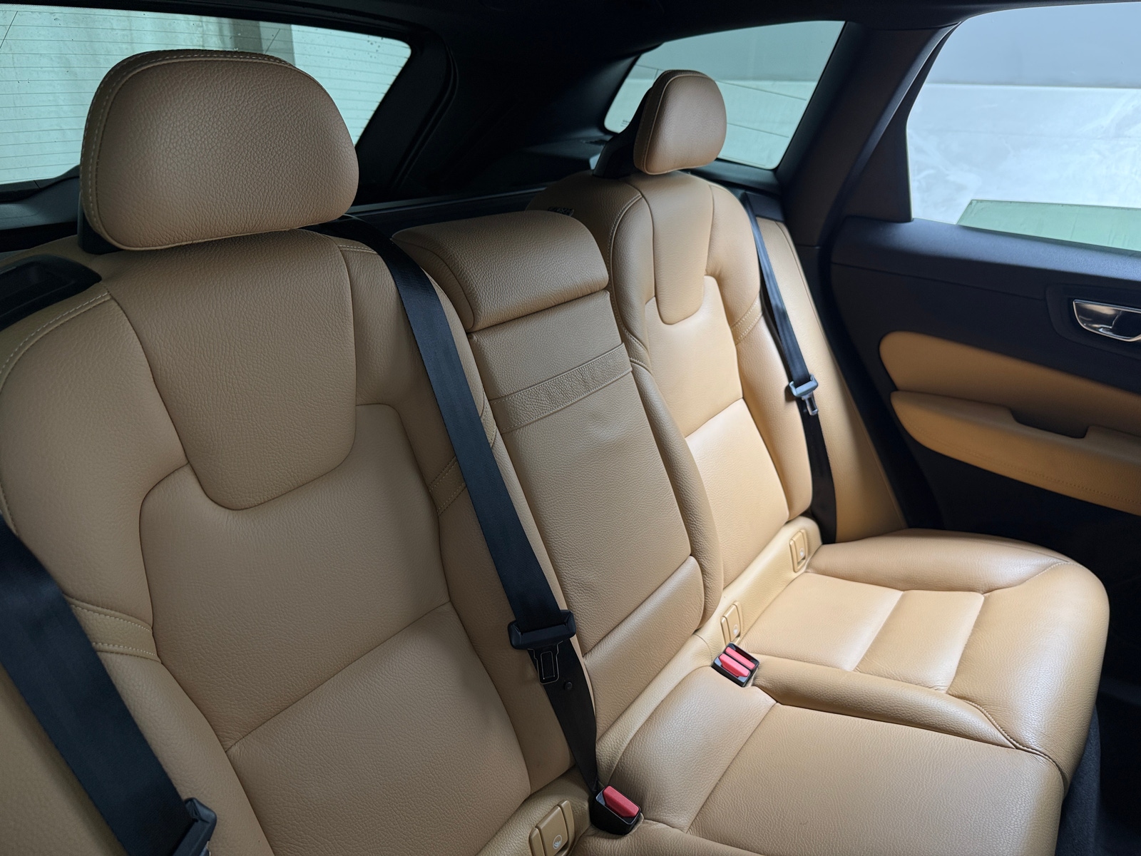 Thumbnail: 2019 Volvo XC60 - 5