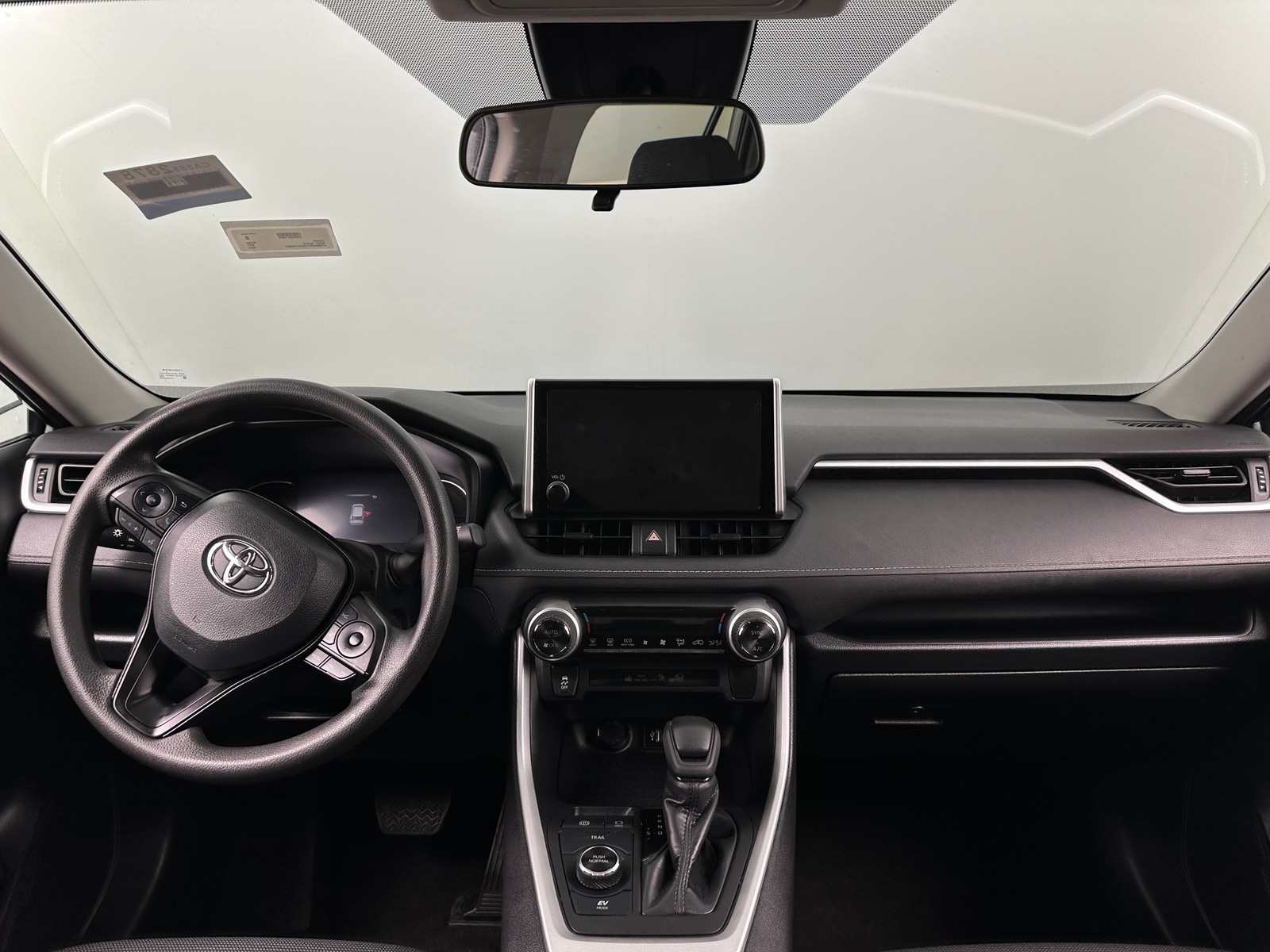 Thumbnail: 2024 Toyota RAV4 - 3