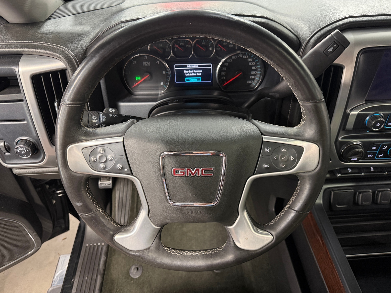 Thumbnail: 2017 GMC Sierra 1500 - 4