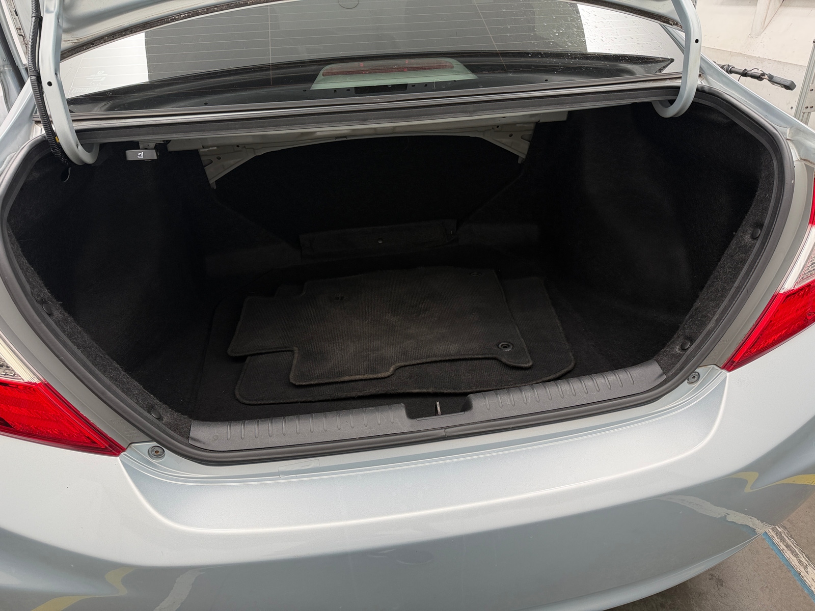 Thumbnail: 2012 Honda Civic - 6