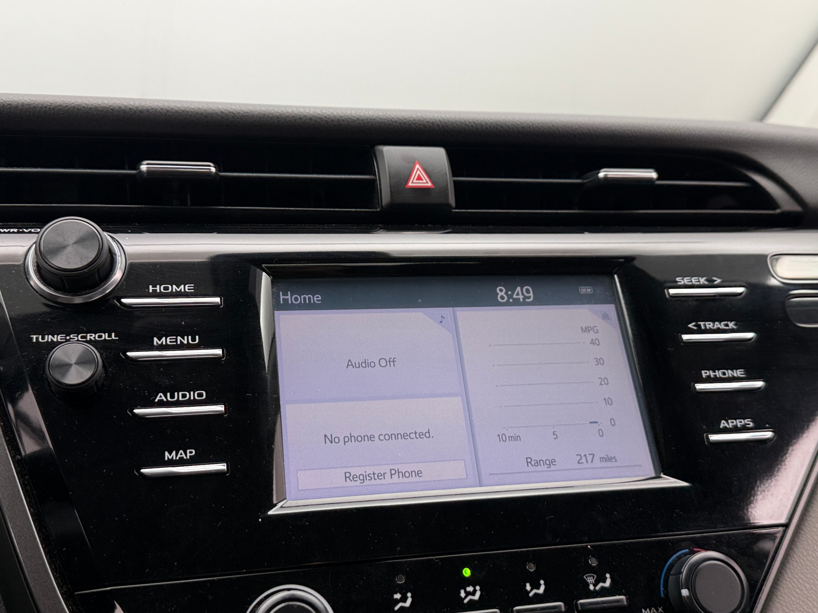 Thumbnail: 2019 Toyota Camry - 4