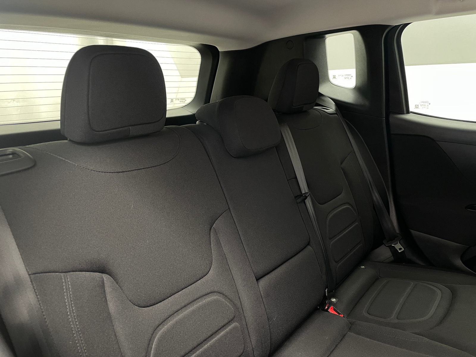 Thumbnail: 2019 Jeep Renegade - 6