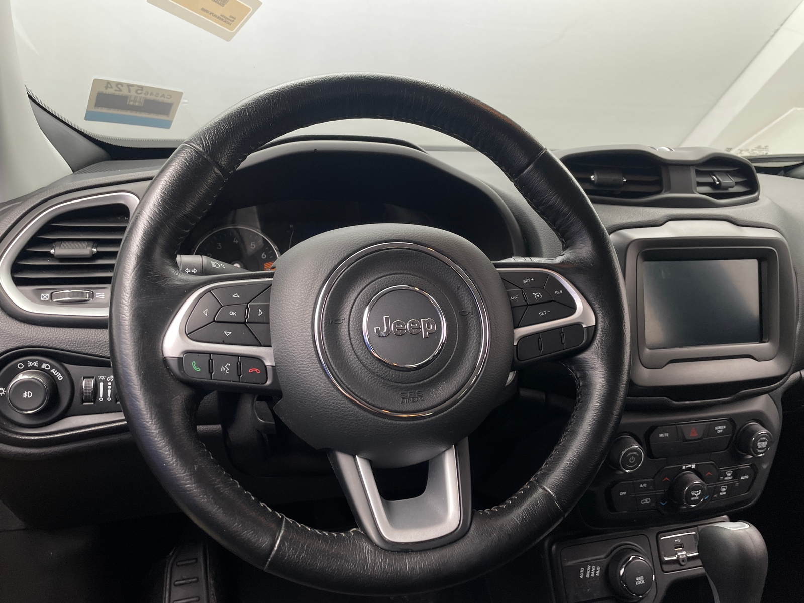 Thumbnail: 2019 Jeep Renegade - 5
