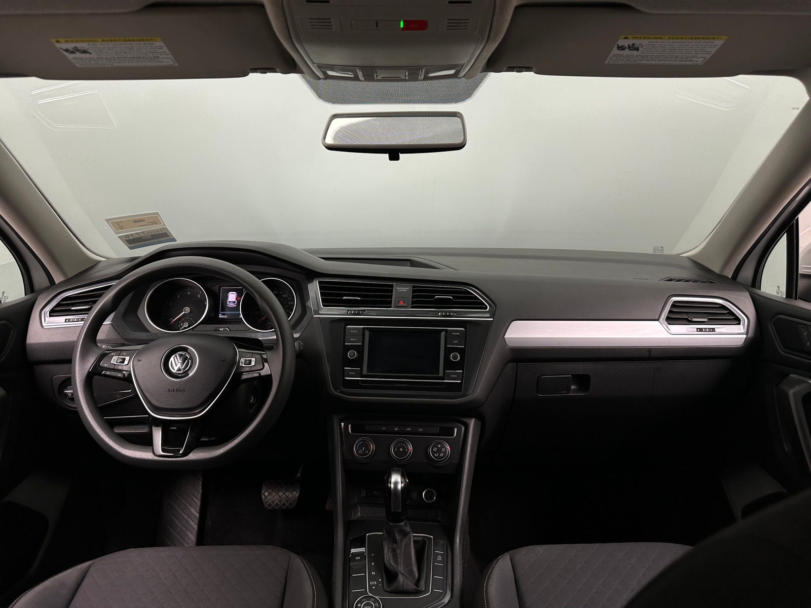 Thumbnail: 2021 Volkswagen Tiguan - 3