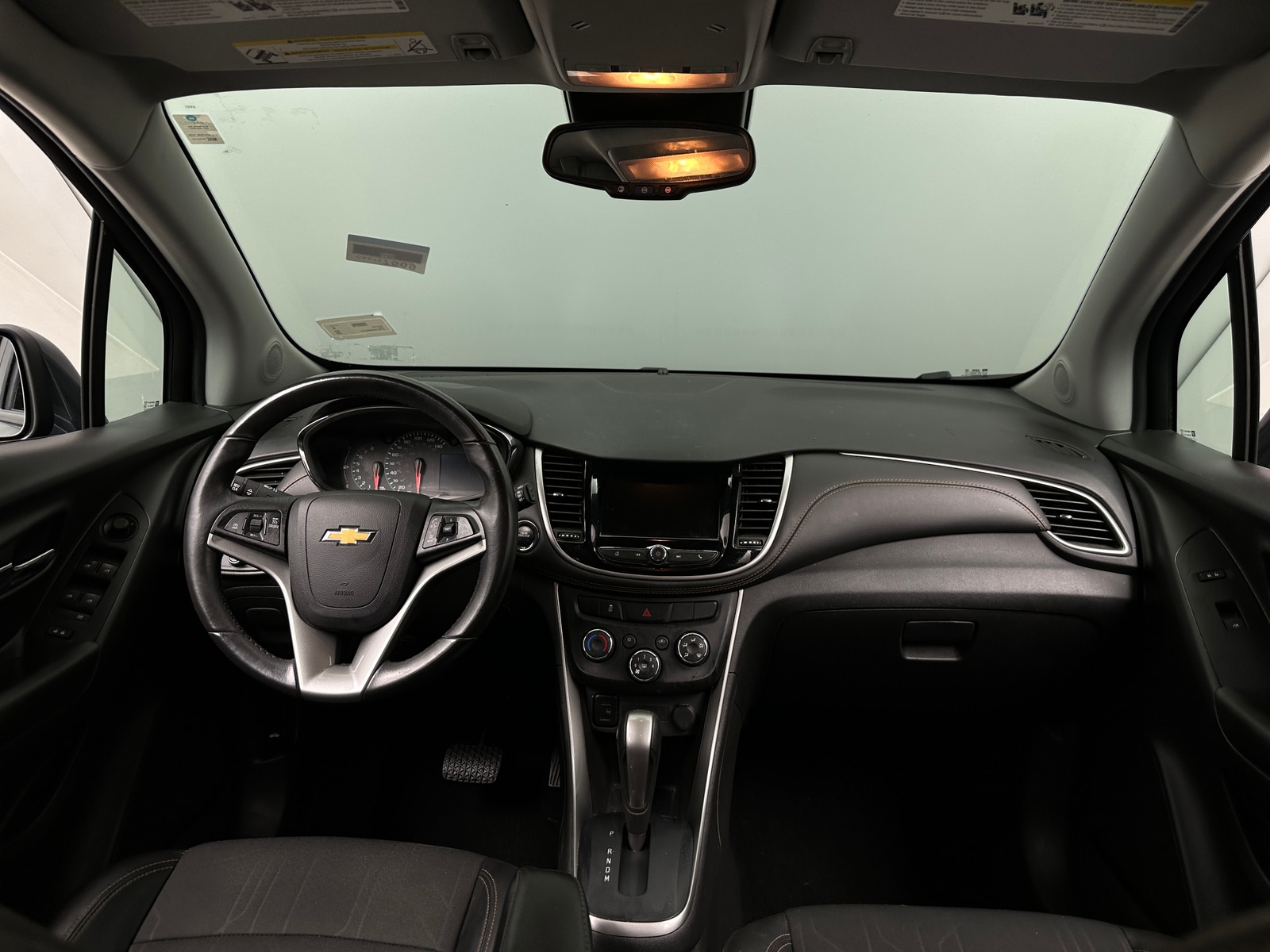 Thumbnail: 2022 Chevrolet Trax - 3