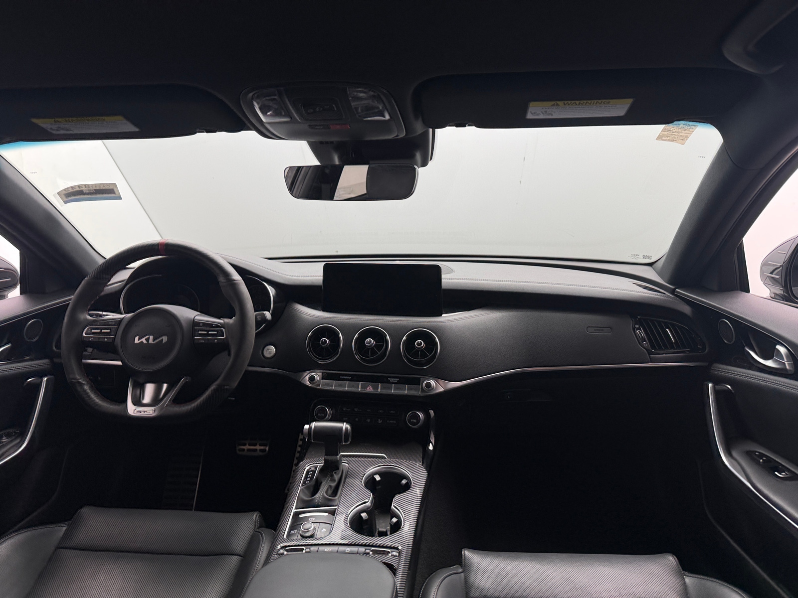Thumbnail: 2023 Kia Stinger - 2