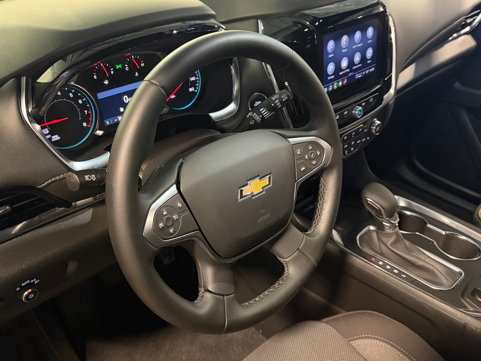 Thumbnail: 2023 Chevrolet Traverse - 5