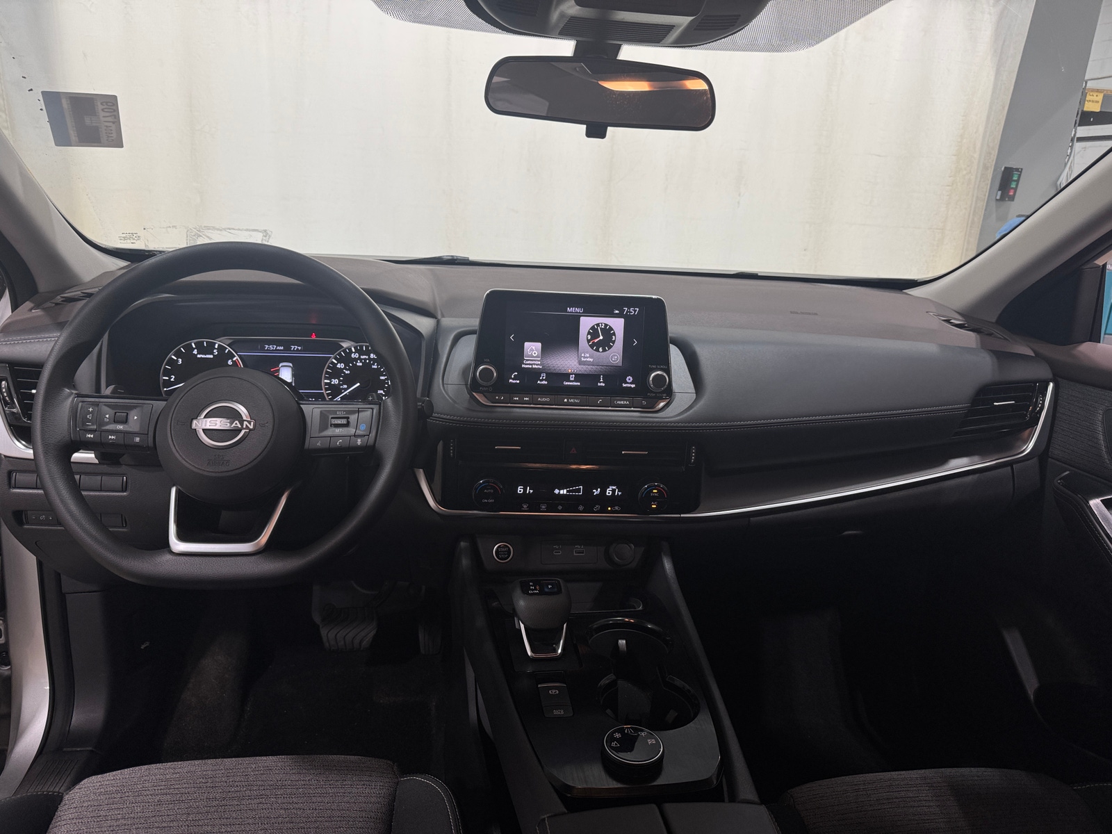 Thumbnail: 2022 Nissan Rogue - 3
